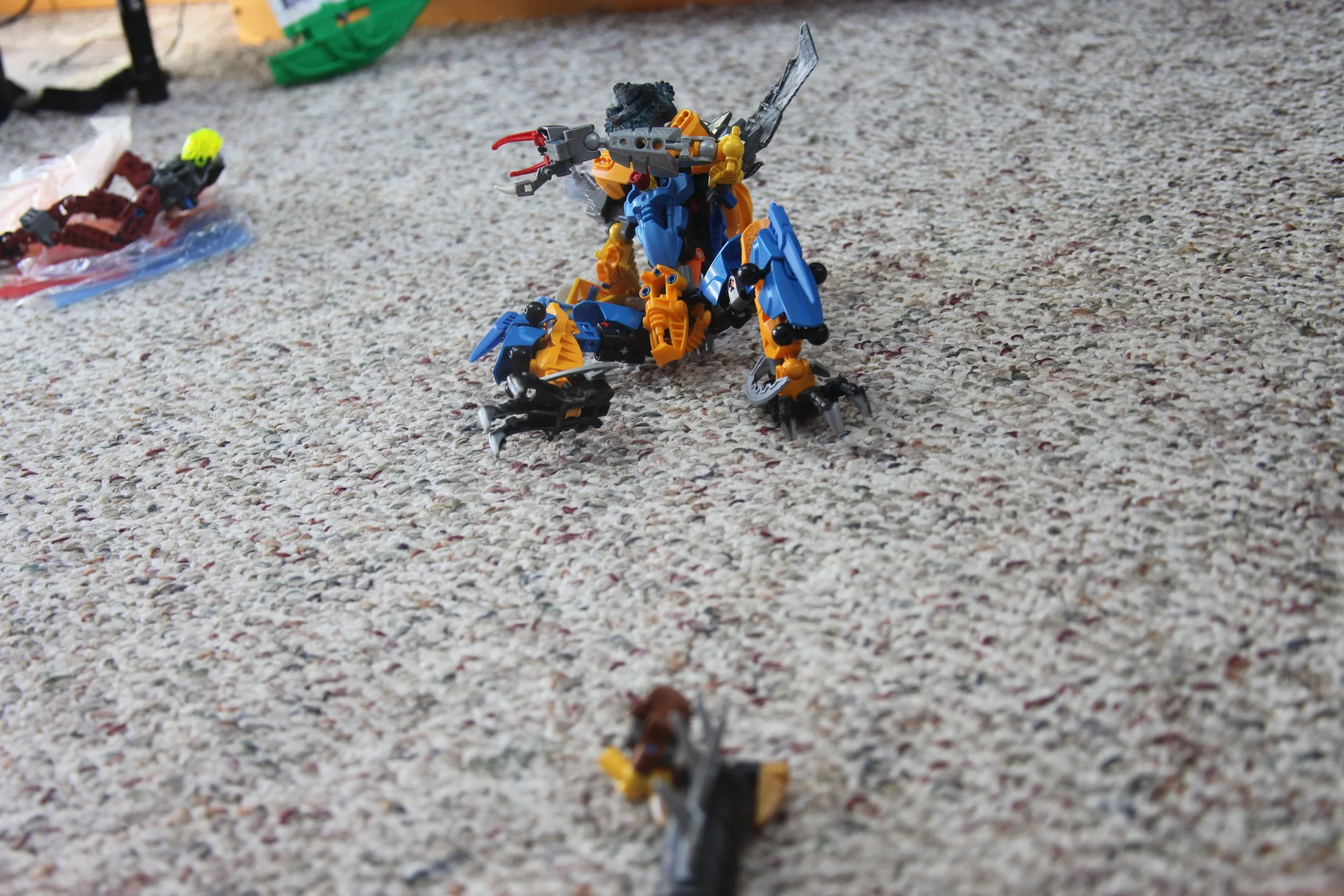  Nepharus:”Gah! this thing again! why does this keep-” 