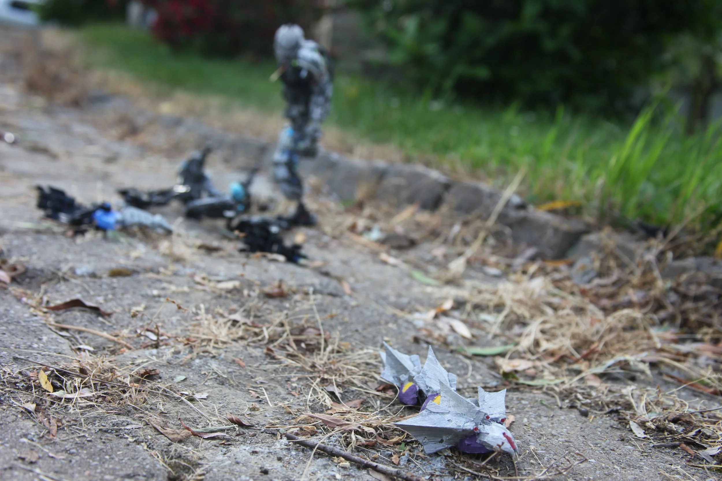  (Sylus had half a mind to kill the kraata, but seeing his allies in such a poor state after the failed attack compelled him to find the entrance then return for them later) 