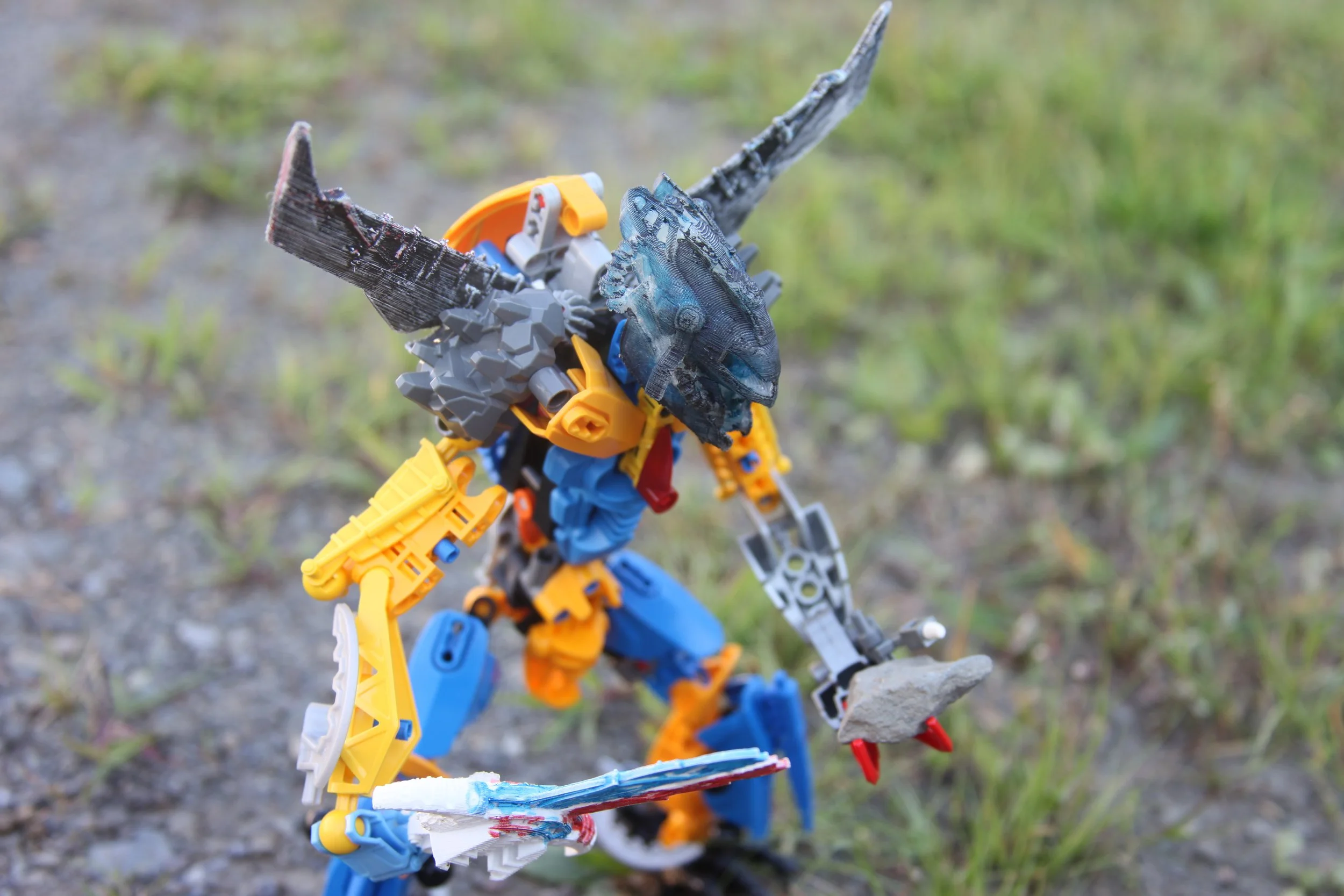  Nepharus:”Is this… a rock?” 