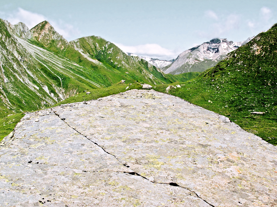 mountainplatform.jpg