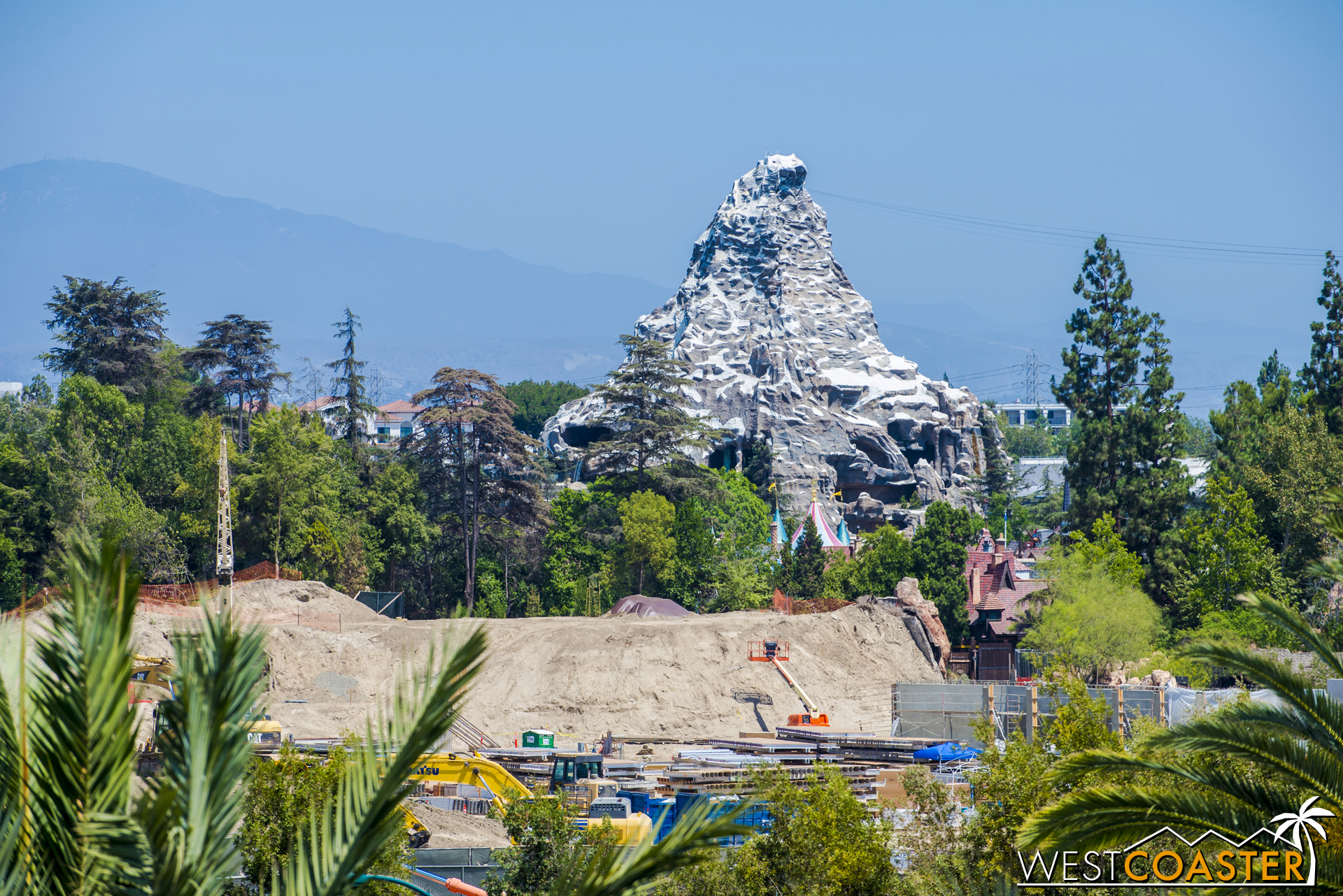  Moving over to those great mounds behind Fantasyland. 