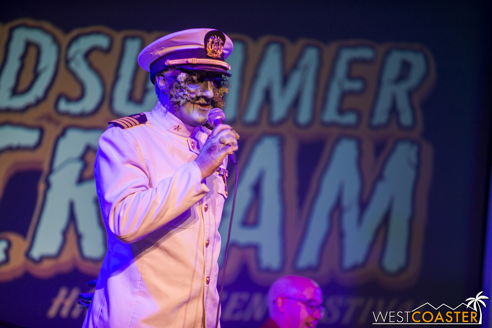  Then they were joined by The Captain, playing the role of emcee that The Ringmaster so entertainingly performed last year at Scare L.A. 