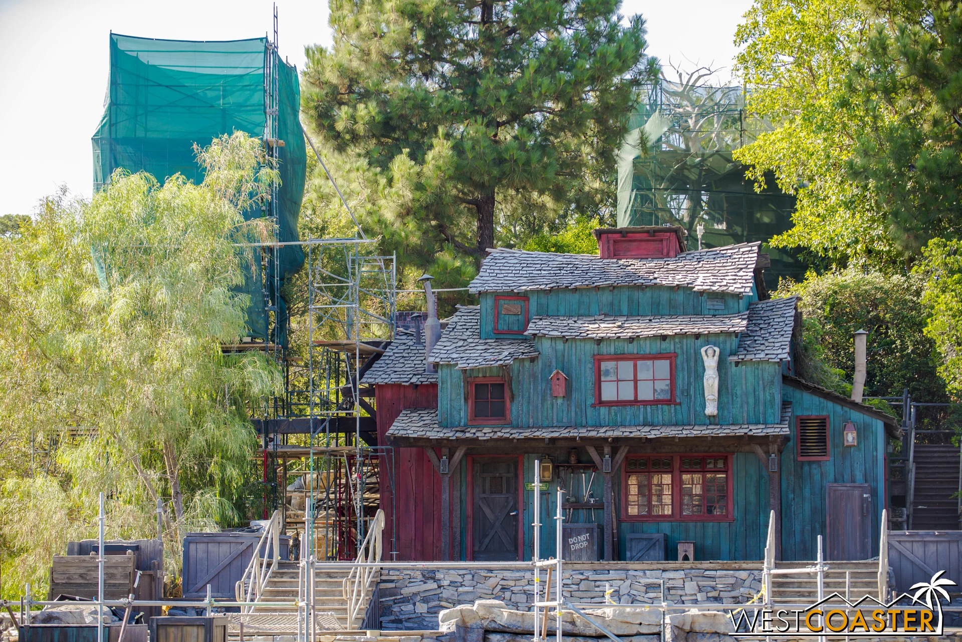 The main Harper's Mill building has gotten a fresh coat of paint.