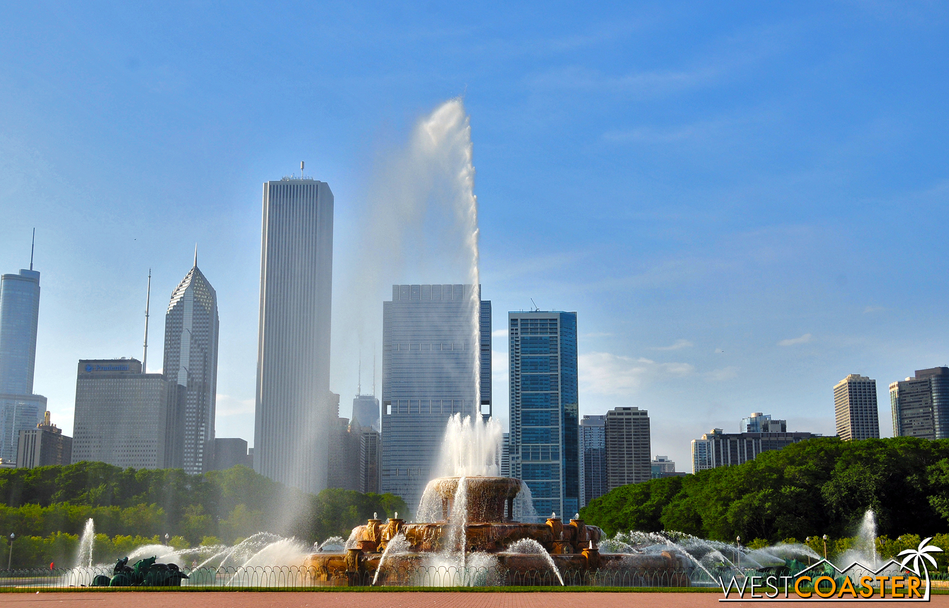 Fans of Married with Children may recognize Buckingham Fountain from the opening credits.