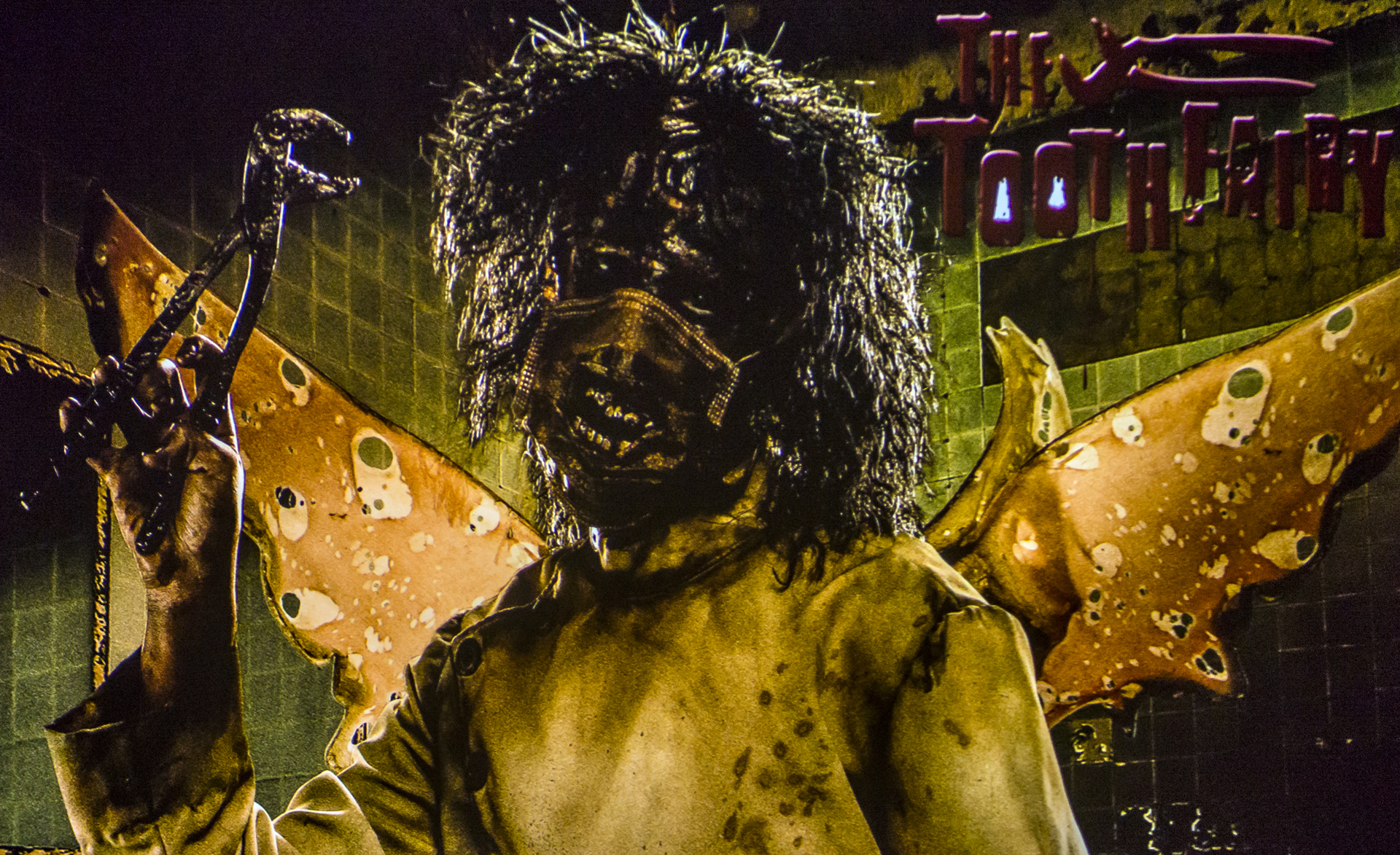  The Tooth Fairy (Image courtesy of Knott's Scary Farm) 