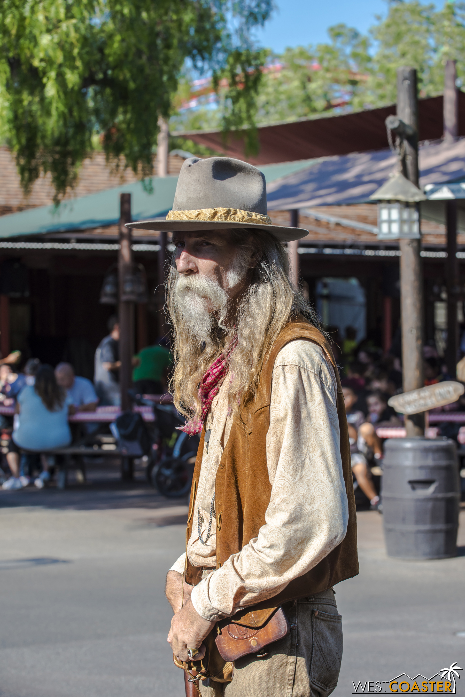  Ike Mayfield is the oldest, and the "best looking," by his own words. 