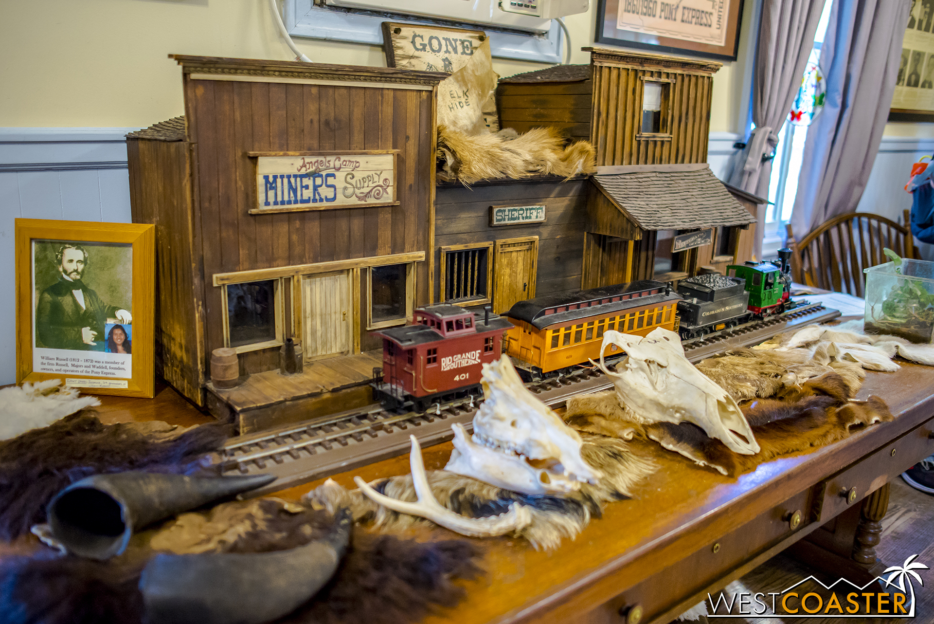  Fans of odd things can go to the Pony Express Outpost, next to the Wilderness Dance Hall, to check out a collection of educational things. 