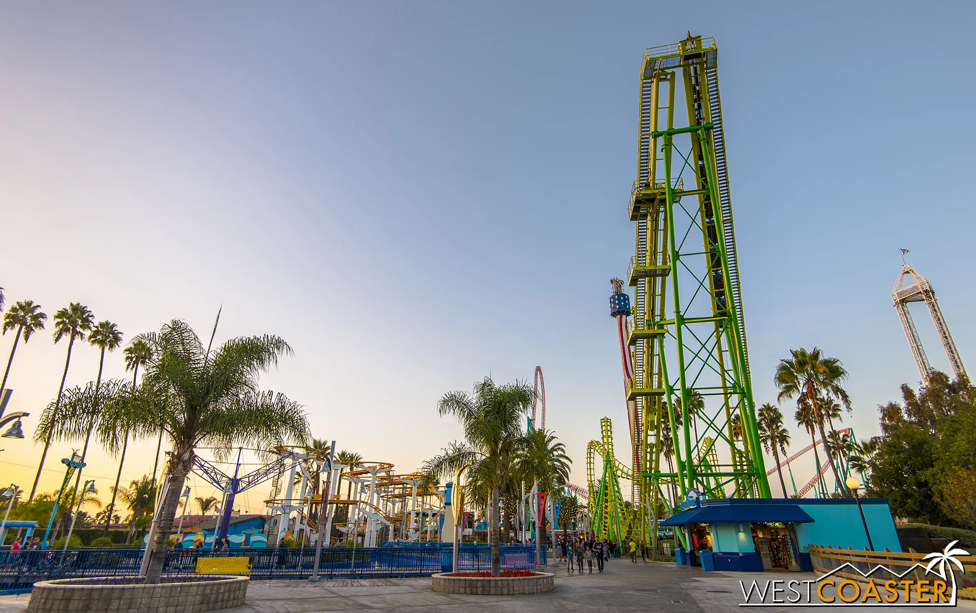 Boomerang occupies the site of Corkscrew, the first looping roller coaster in the world.