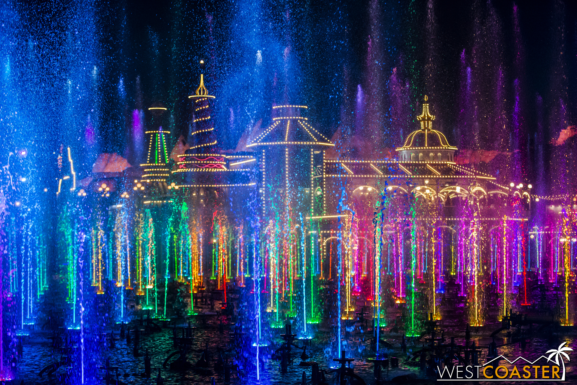  It's just an upbeat closing song with the fountains dancing, but it's very pretty. 