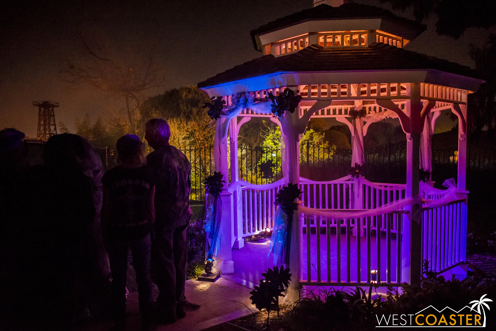 Proceeding onto the gazebo...
