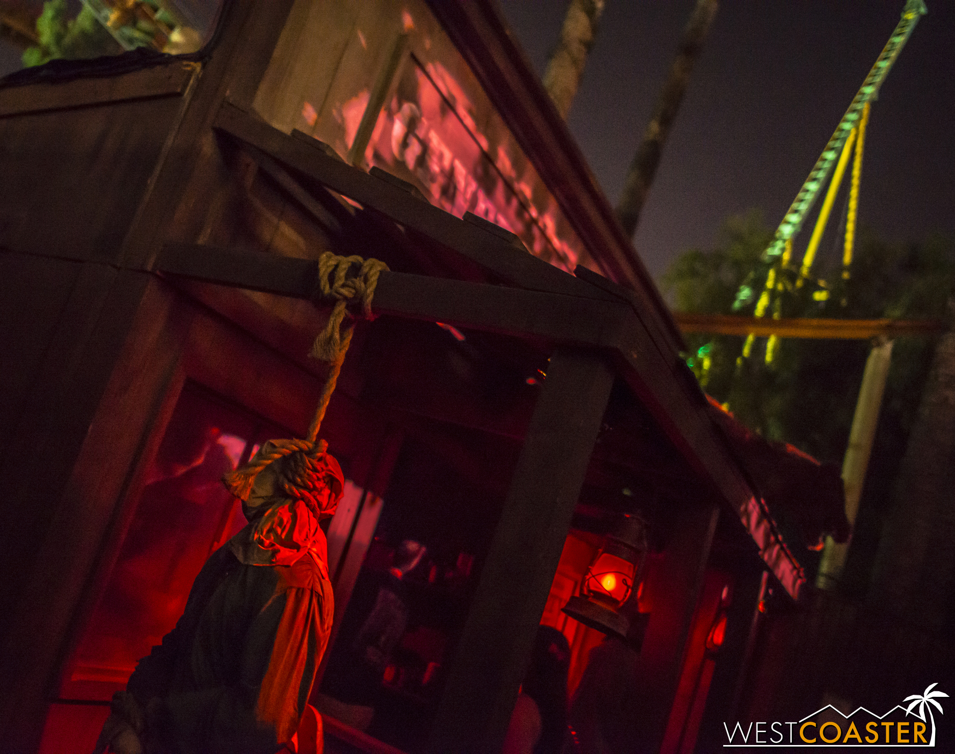  The maze features some great bloody western theming. 
