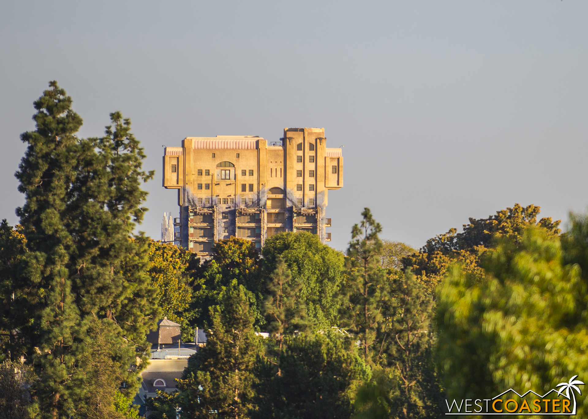  Whatever you think about the  Guardians  makeover (I'm not particularly fond of it myself, given that Hollywood Land won't be fully transformed into a Marvel themed land anytime soon, and even that eventual transformation will be eroding the re-devi