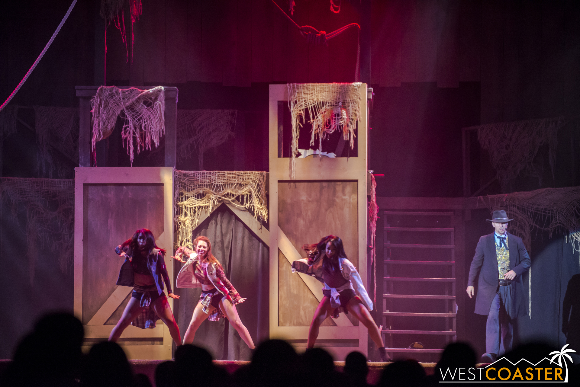  The Lawman brings out the new age Calico saloon dancers, currently with no wardrobe because all the show budget went into Elvira's show. 