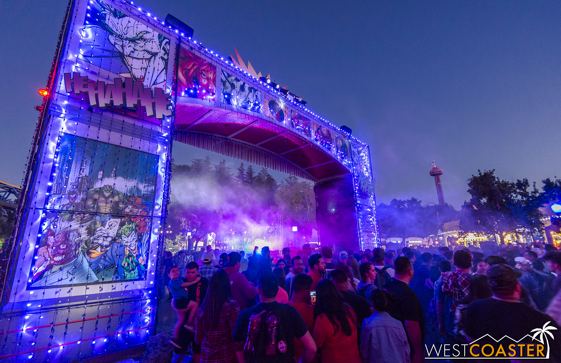  The opening of Fright Fest each evening brings throngs into the DC Universe area. 