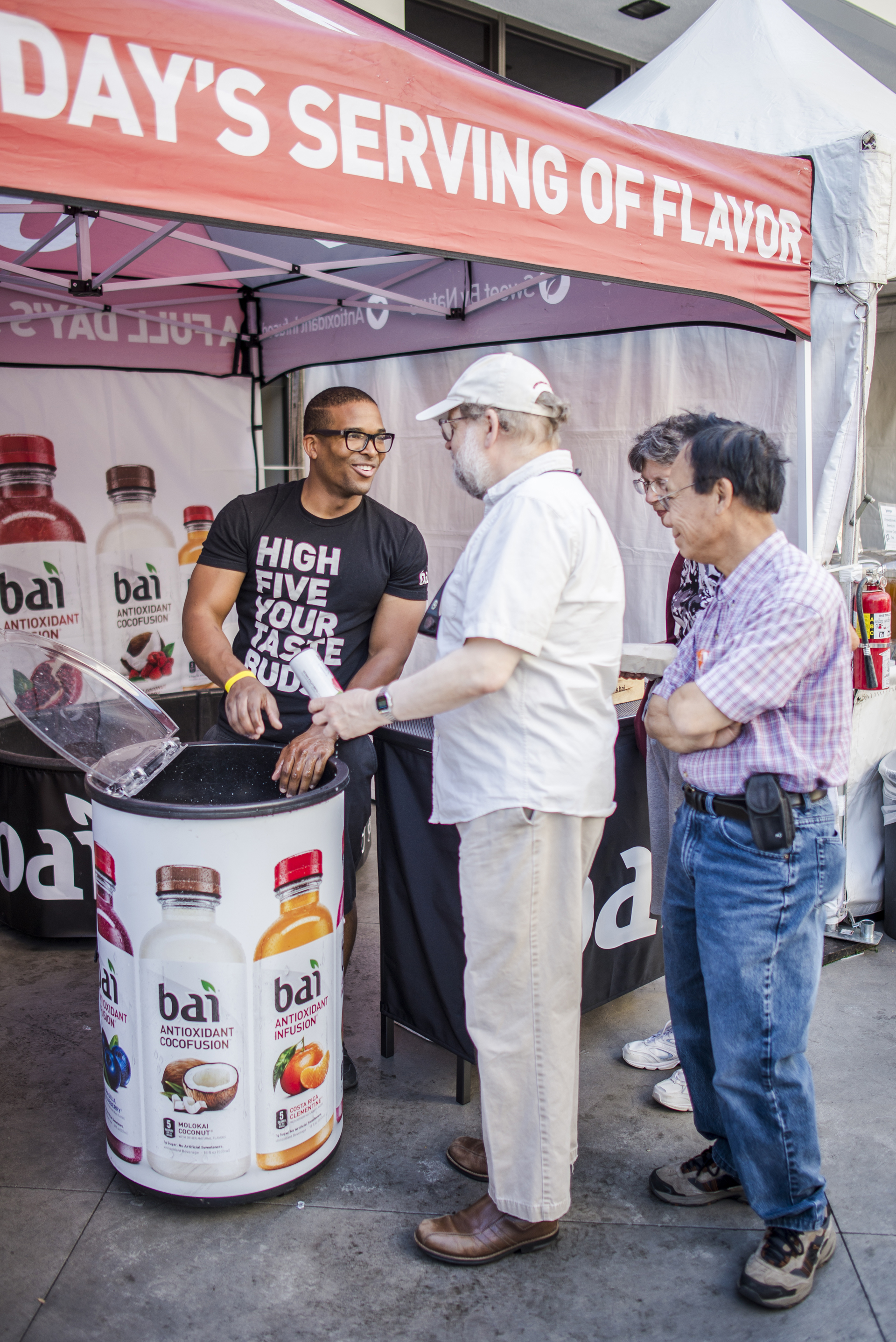  Bai was also present promoting their flavored fizzy water product. 