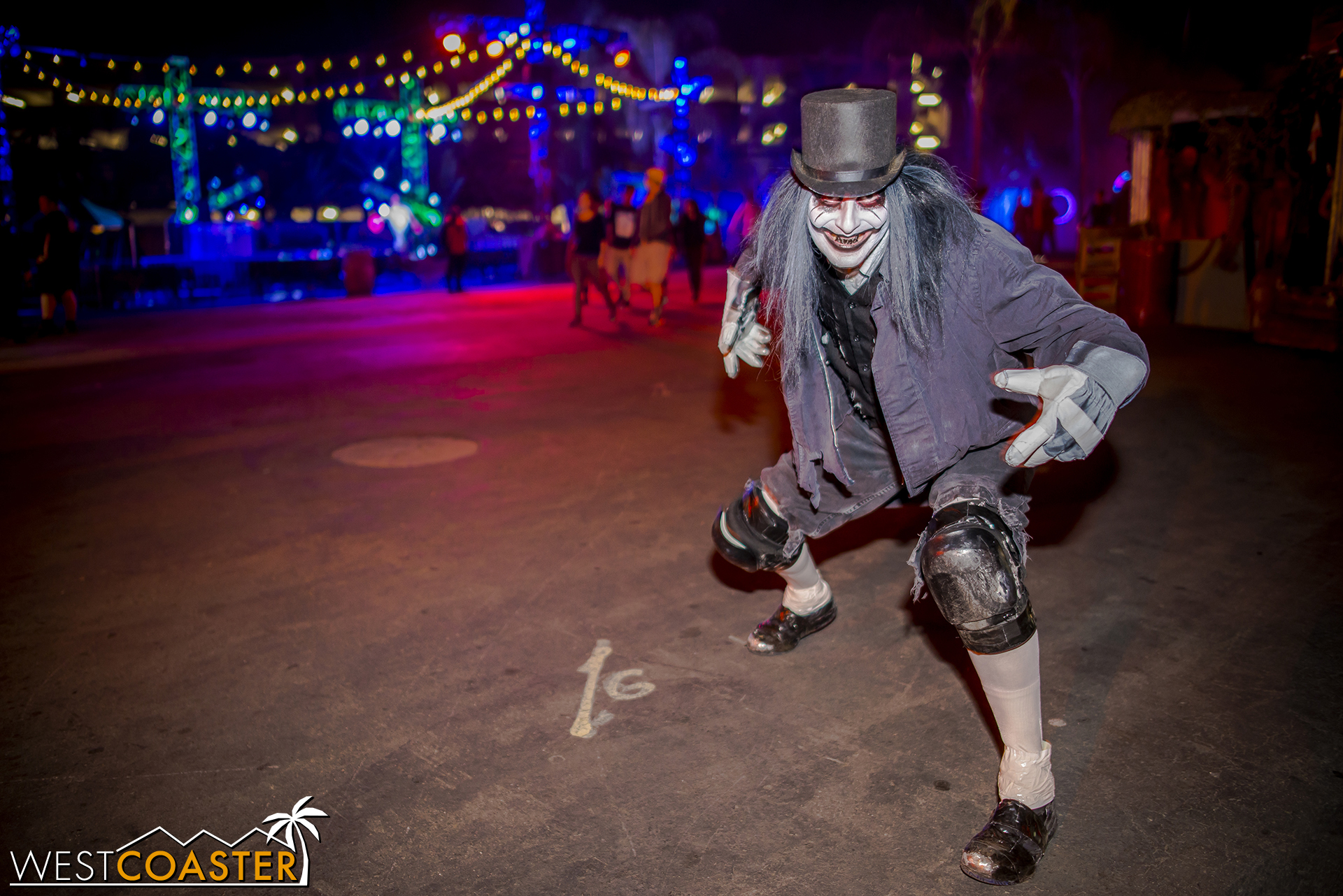 Legendary Knott's Scary Farm monster Spats came out of retirement for this unique night.