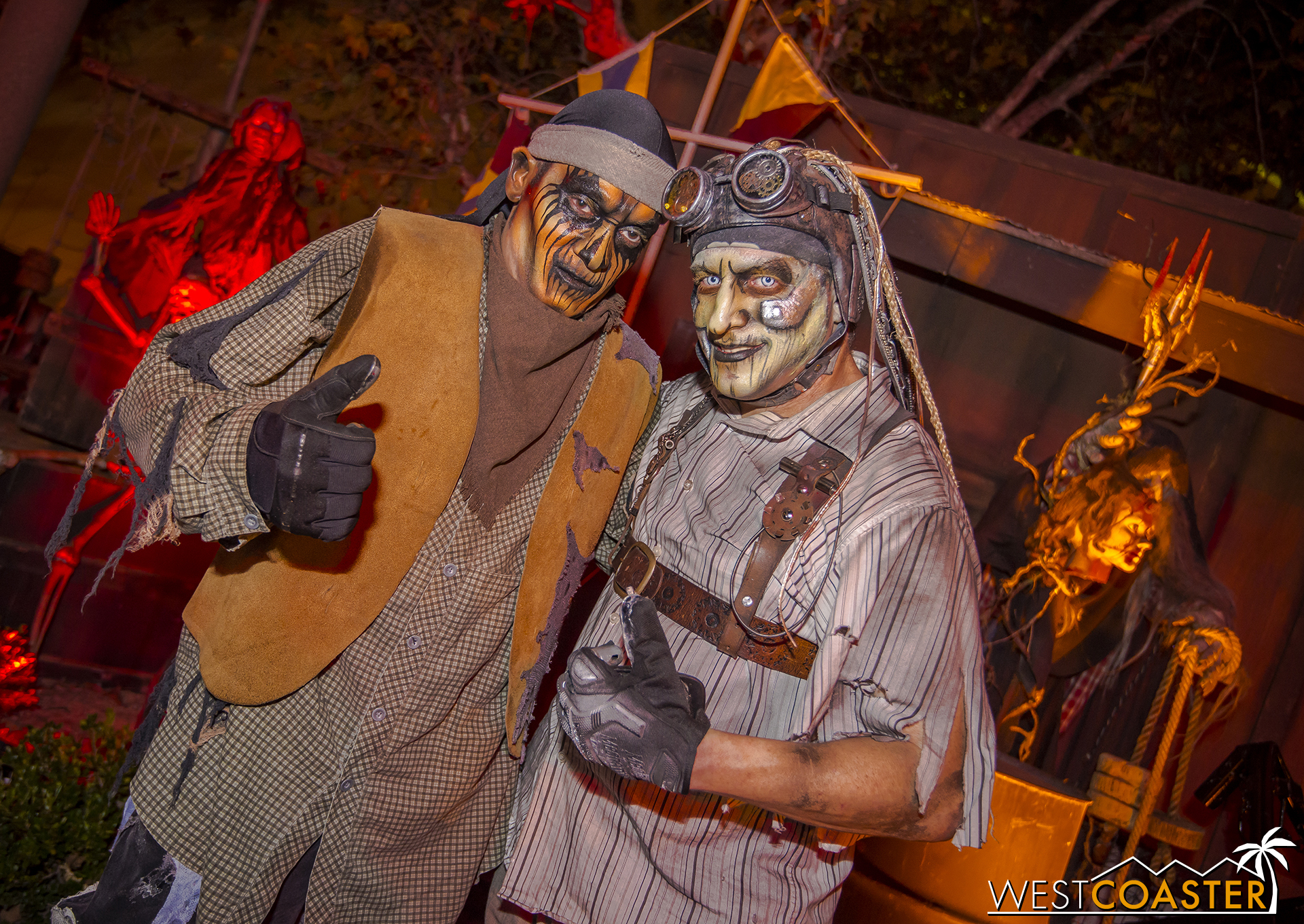 Pyro and Evil pose after the shows, the two leaders of the evening's special event.