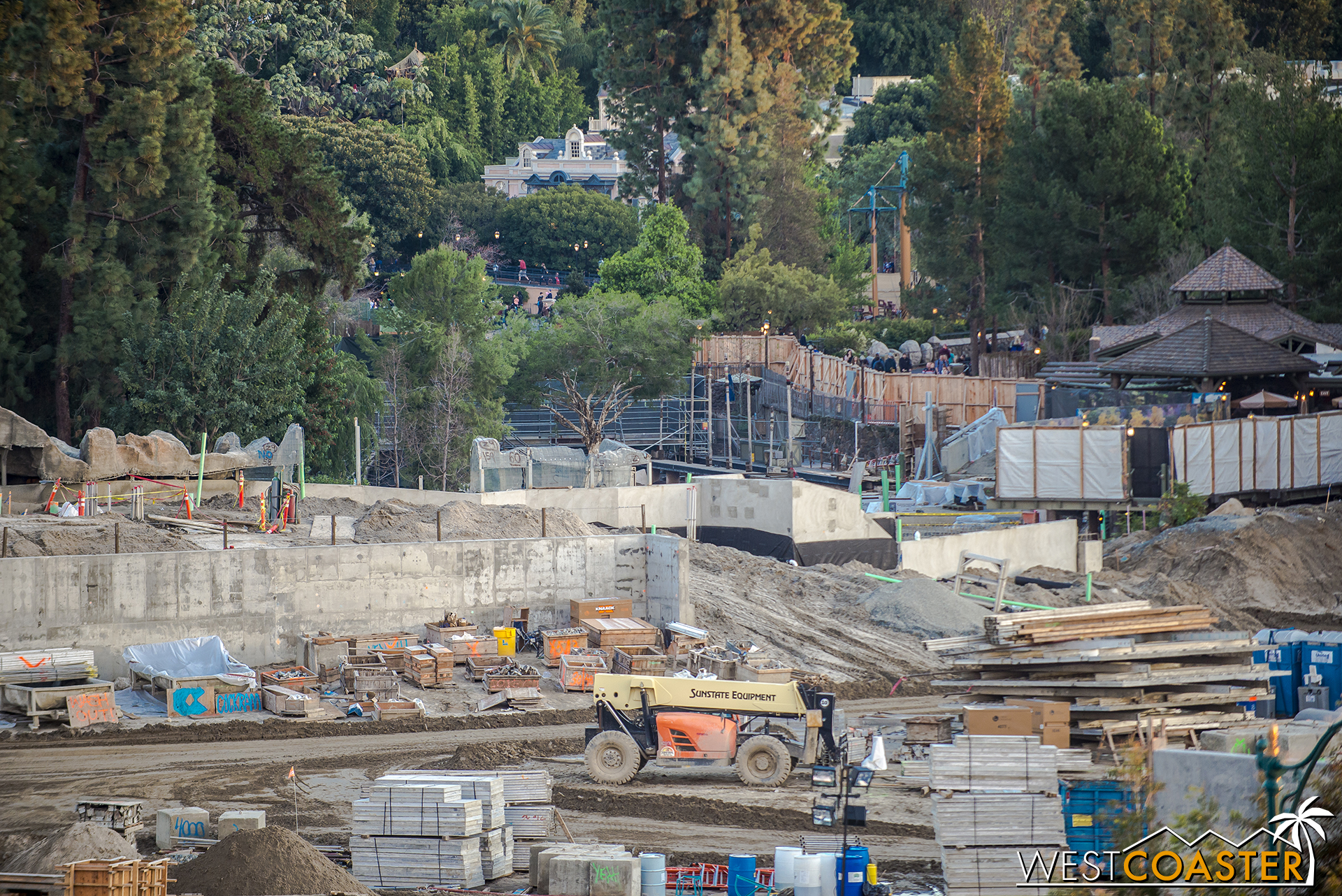  There will be a tertiary access point into "Star Wars" land from this area that tunnels right under Winnie the Pooh and includes a periscope point to look at the busts of Melvin, Buff, and Max. 