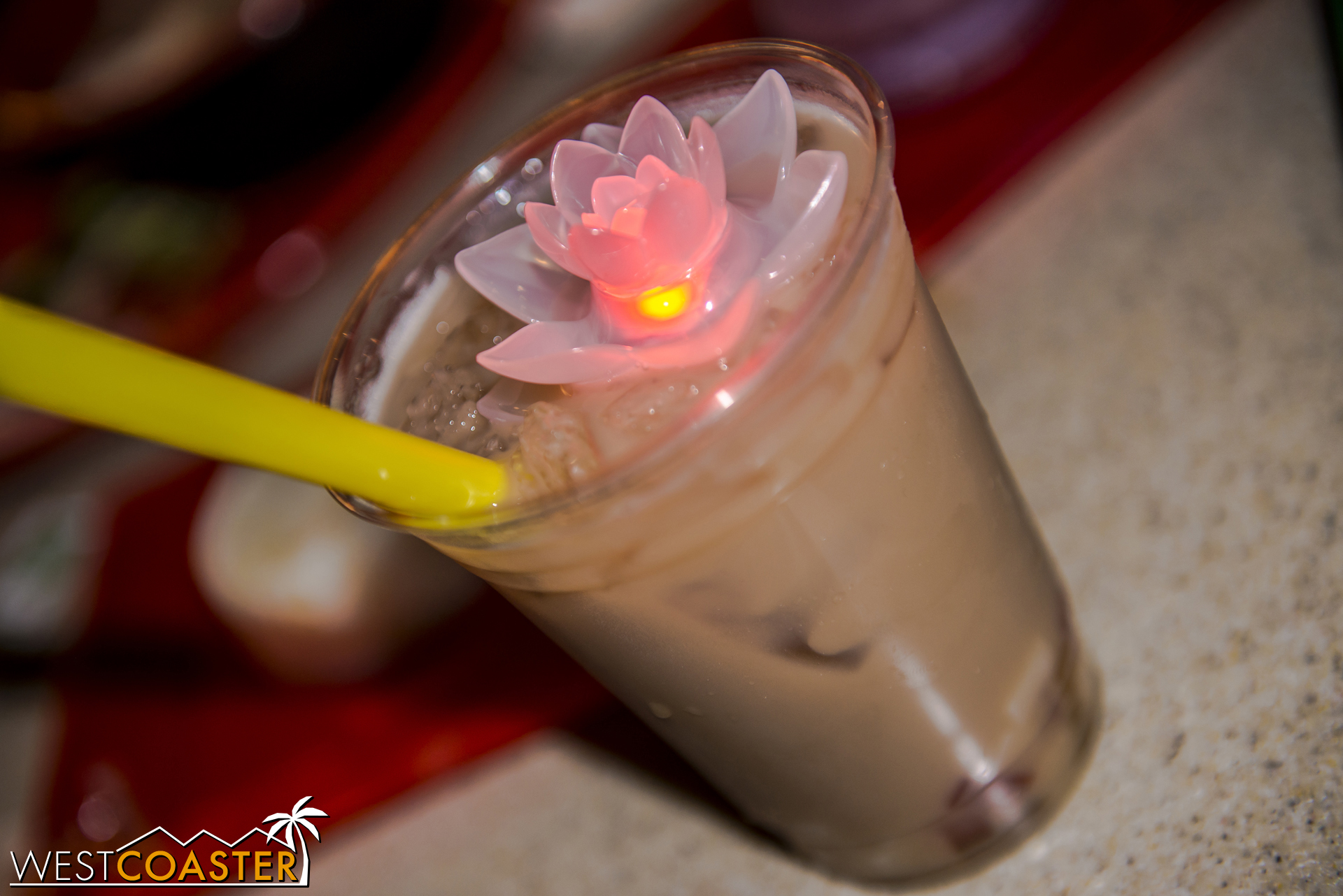  The Almond Milk Iced Tea with Assorted Jellies comes with a nice glow lotus and is available at the Garden Grill. 