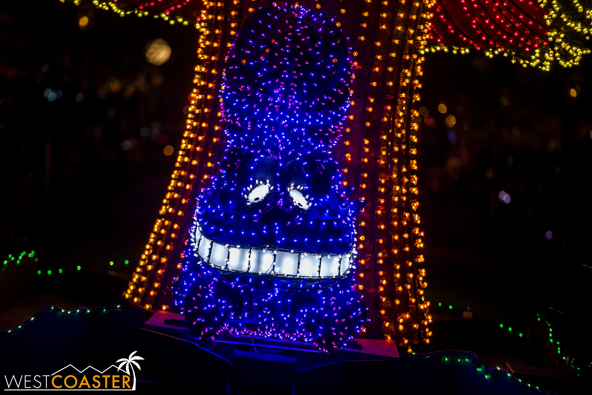 The Chesire Cat occasionally blinks out to darkness--except for his trademark smile, of course!