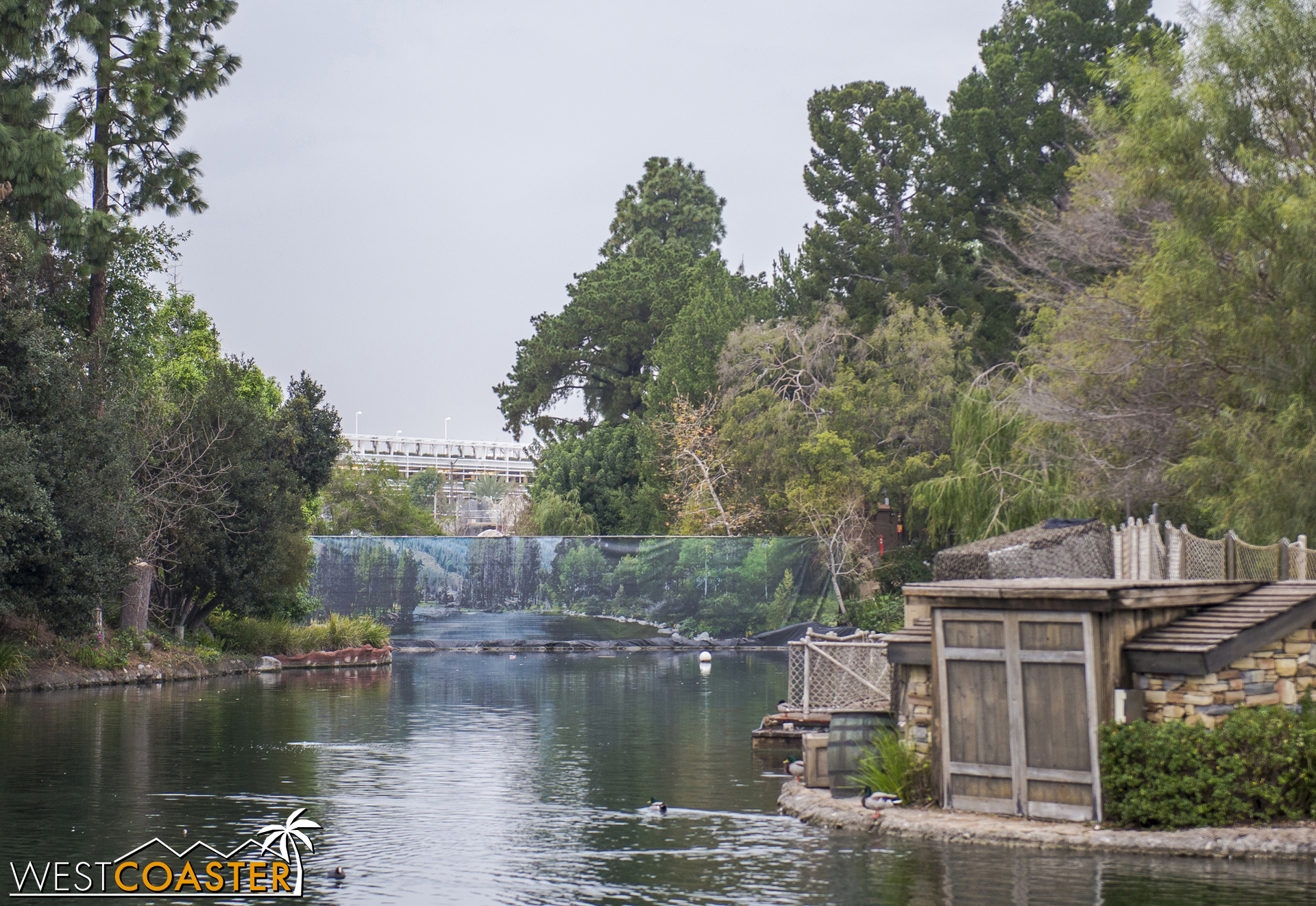 Here is the dam of which you saw the backside earlier. You can also see the portion of the top level of the Mickey and Friends Parking Structure from which I take photos of "Star Wars" Land.