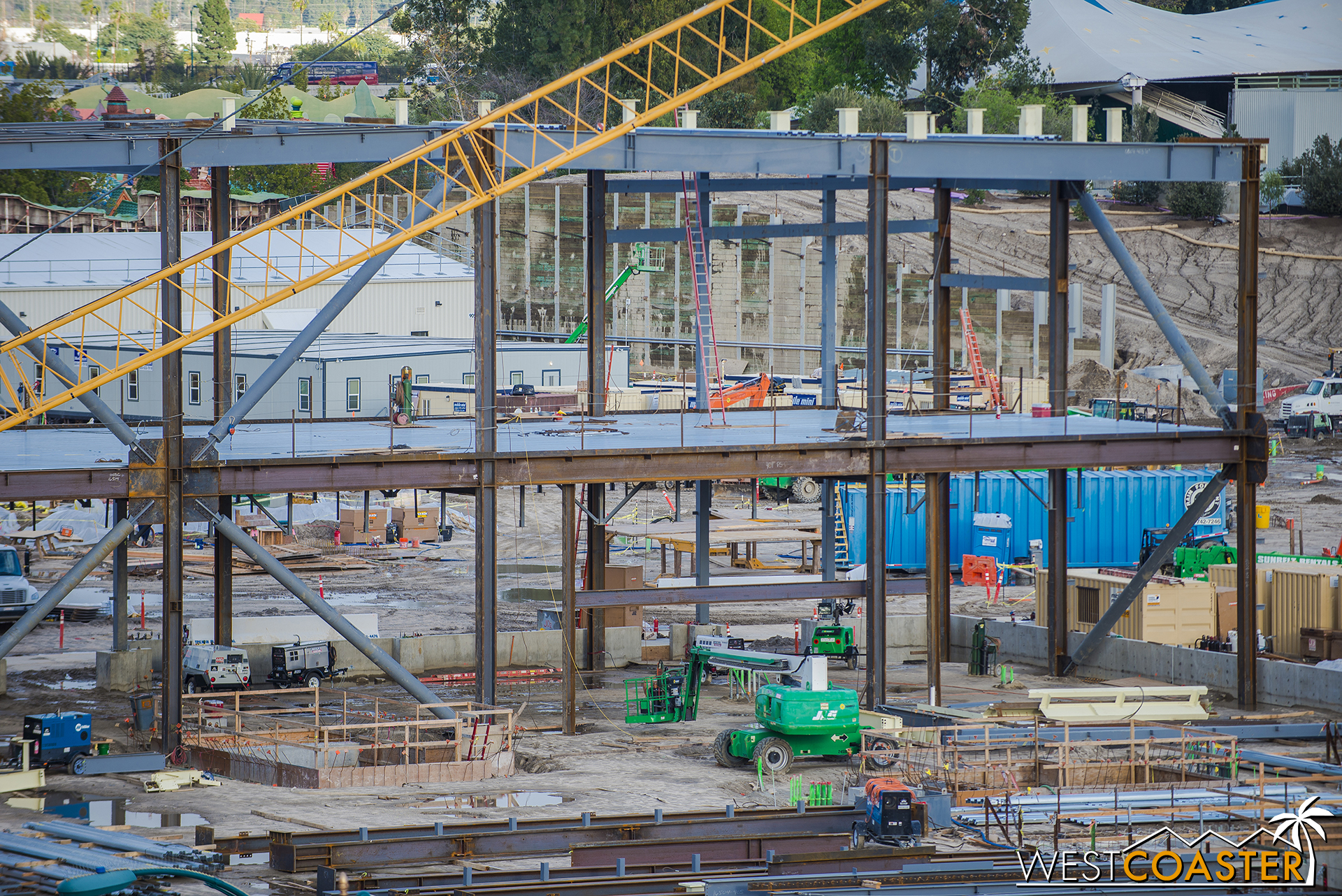  Over at the show building for E-Ticket #1, more steel has gone up.&nbsp; 