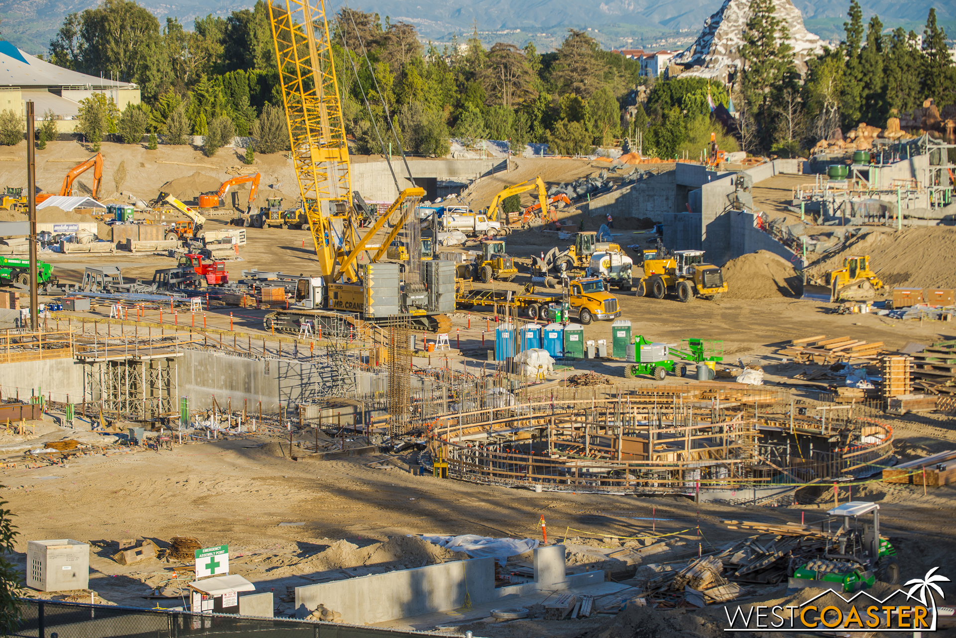 Lets move over to the trench and pit areas. Clearly, the crews have dug in for the long haul.