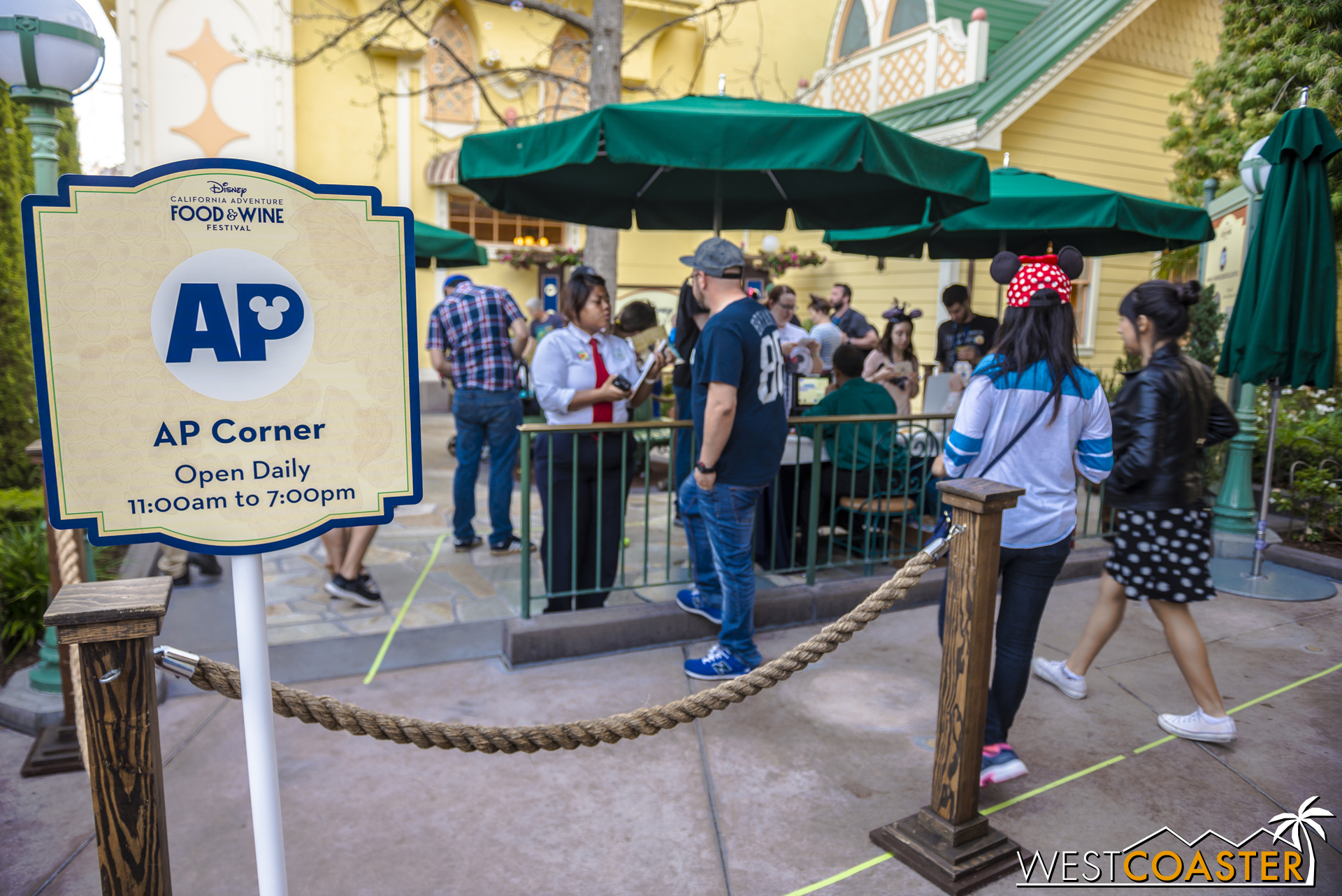  Over in Paradise Pier, beside the Garden Grill, an AP Corner has been set up for Annual Passholders to collect their button, which will be different each week, and get a photo op. 