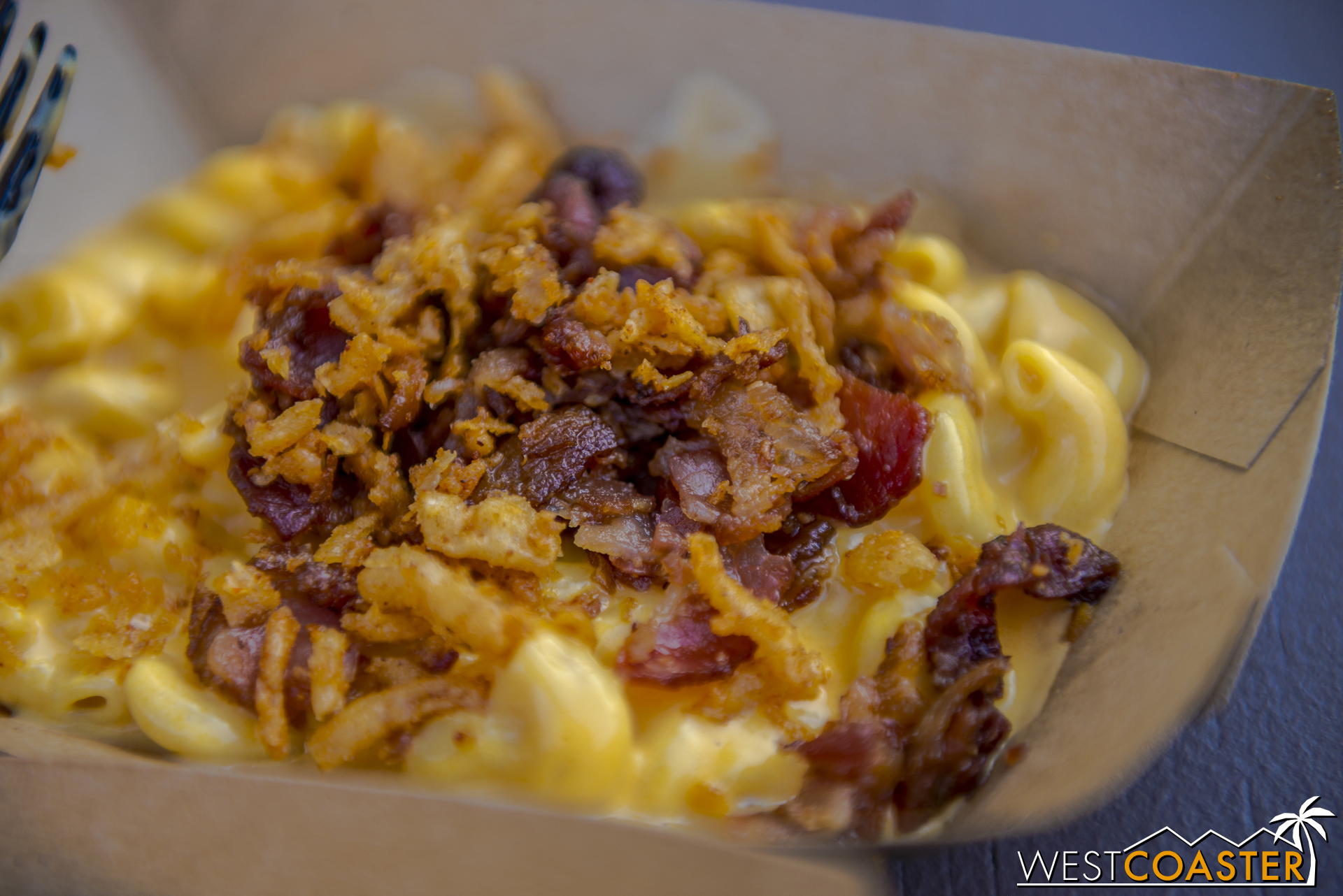  From Bacon Twist:  Smoked Bacon Mac and Cheese  with Barbecue-seasoned Crispy Onions ($7.50) 