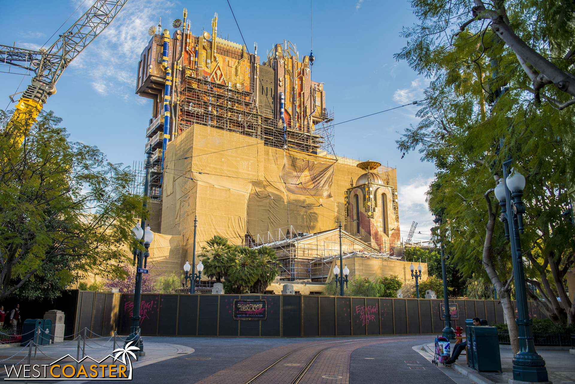  For once in my life, I managed to take an empty scene daytime photo with almost no one in it--in which no one else entered the scene a split second before I was to take the photo. 