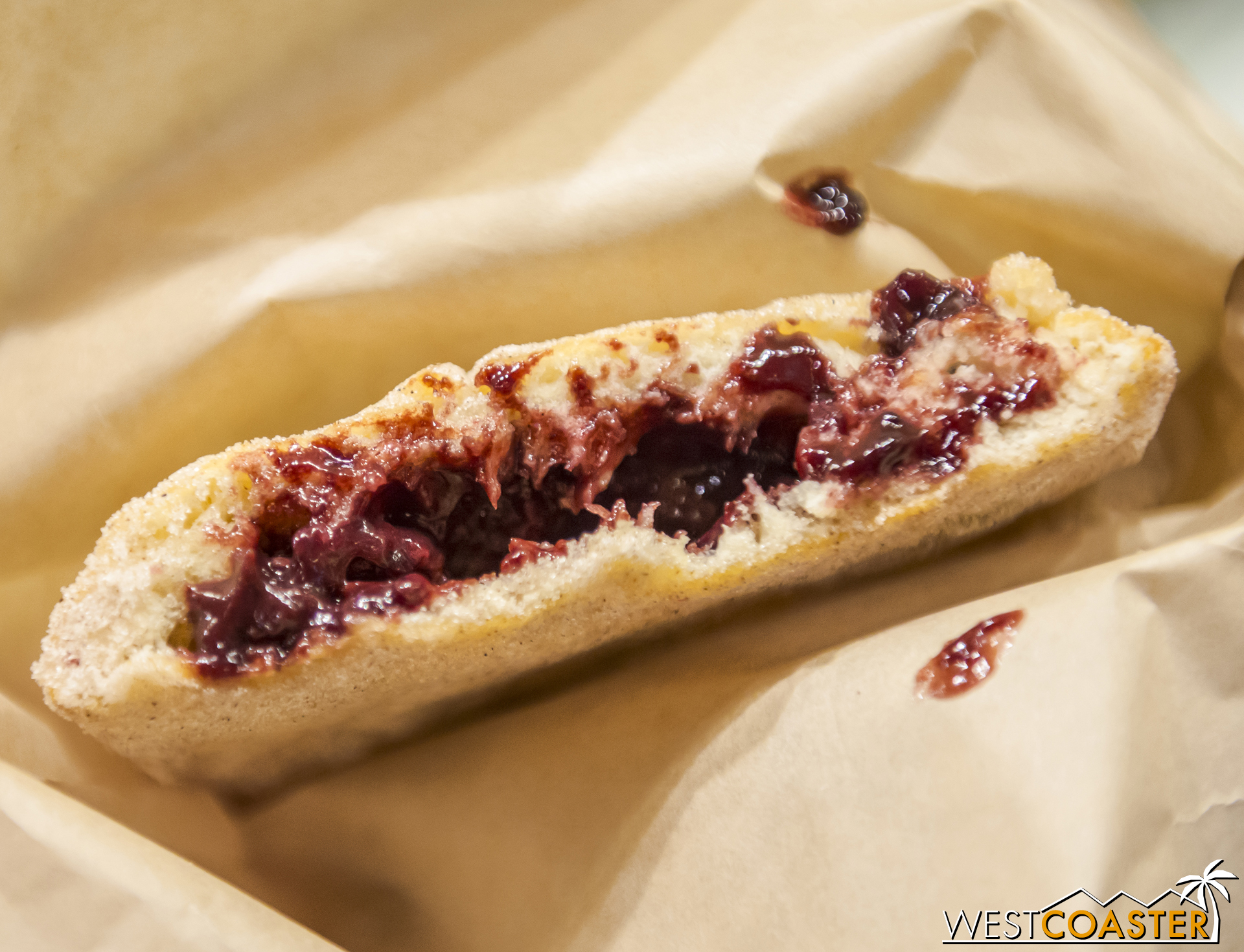  A lot of people questioned the Nutella / boysenberry combo of the Boysenberry Fry Bread, but they work very well.&nbsp; Add to that the cinnamon and sugar combination on toasted dough evoking a bit of a churro crisp, and you have a great dessert! 