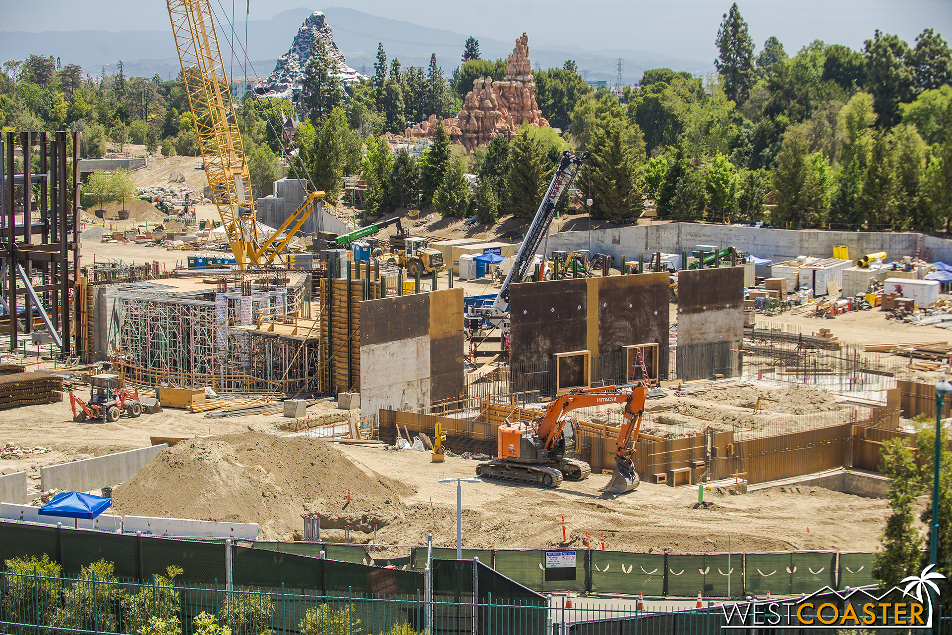  And though it's tough to identify scale on a photo taken from so far away, let me assure you that the formwork for those concrete walls is pretty damn tall. 