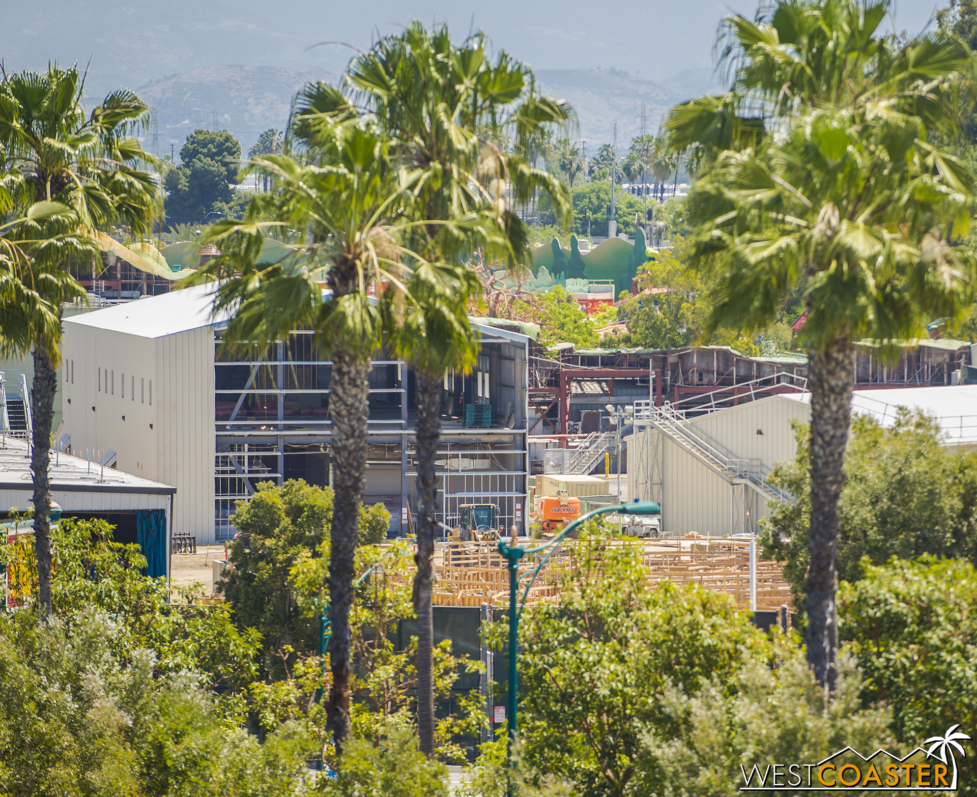  On the ground... that's formwork for the Millennium Falcon ride. 