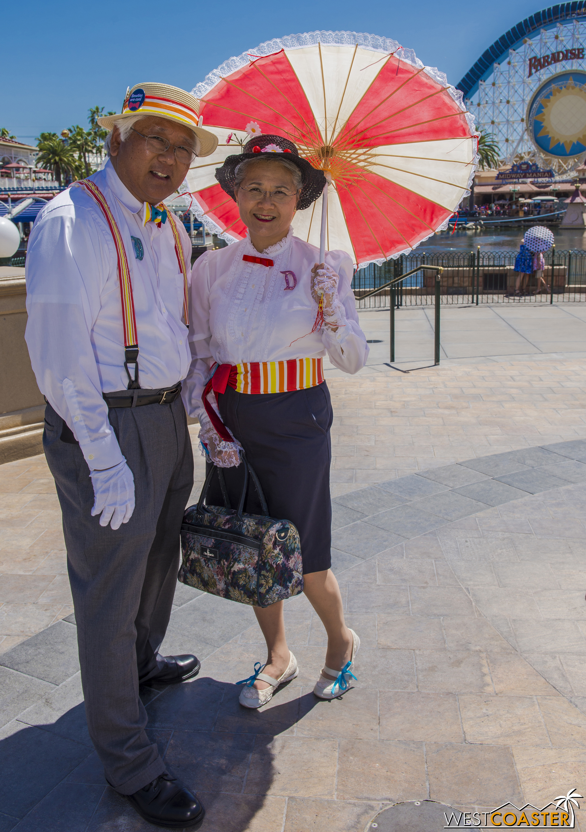  They are   @CosplayParents   on Instagram, and I saw them in a  Mary Poppins  theme at last fall's Dapper Day too. 