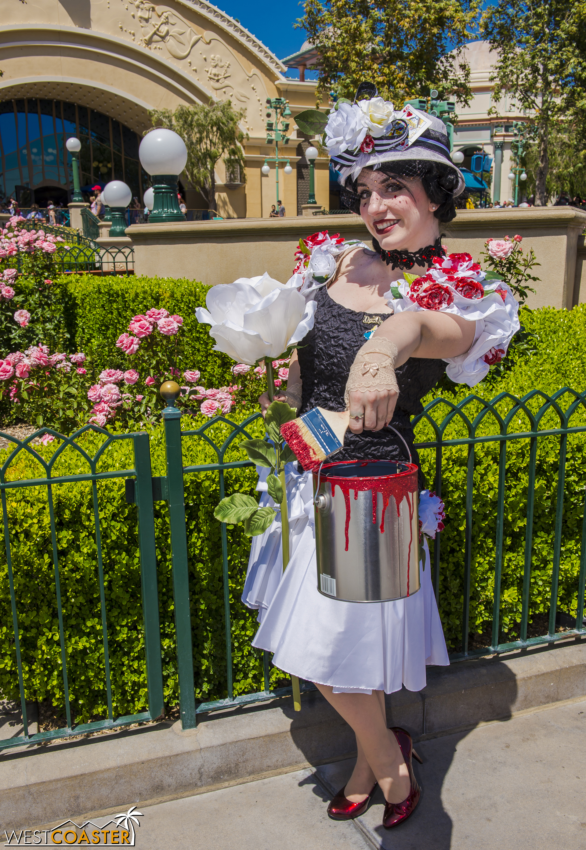  Cosplayer Amber Skies (  @AmberSkiesCosplay   on Instagram) always pulls out some fantastically creative costumes.&nbsp; On Sunday, she was Painting the Roses Red. 