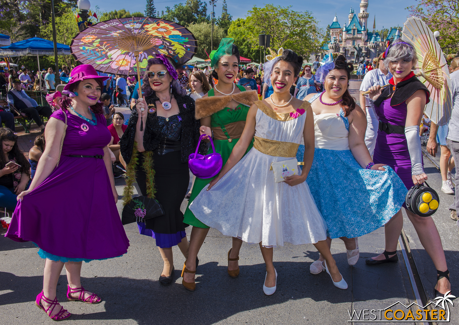  My friends, Rayna and Syndey (  @DisneyMuses   on Instagram) and Monica (  @MonicaOfStarCommand   on Instagram) had a run-in with the Purple Villain Squad later. 