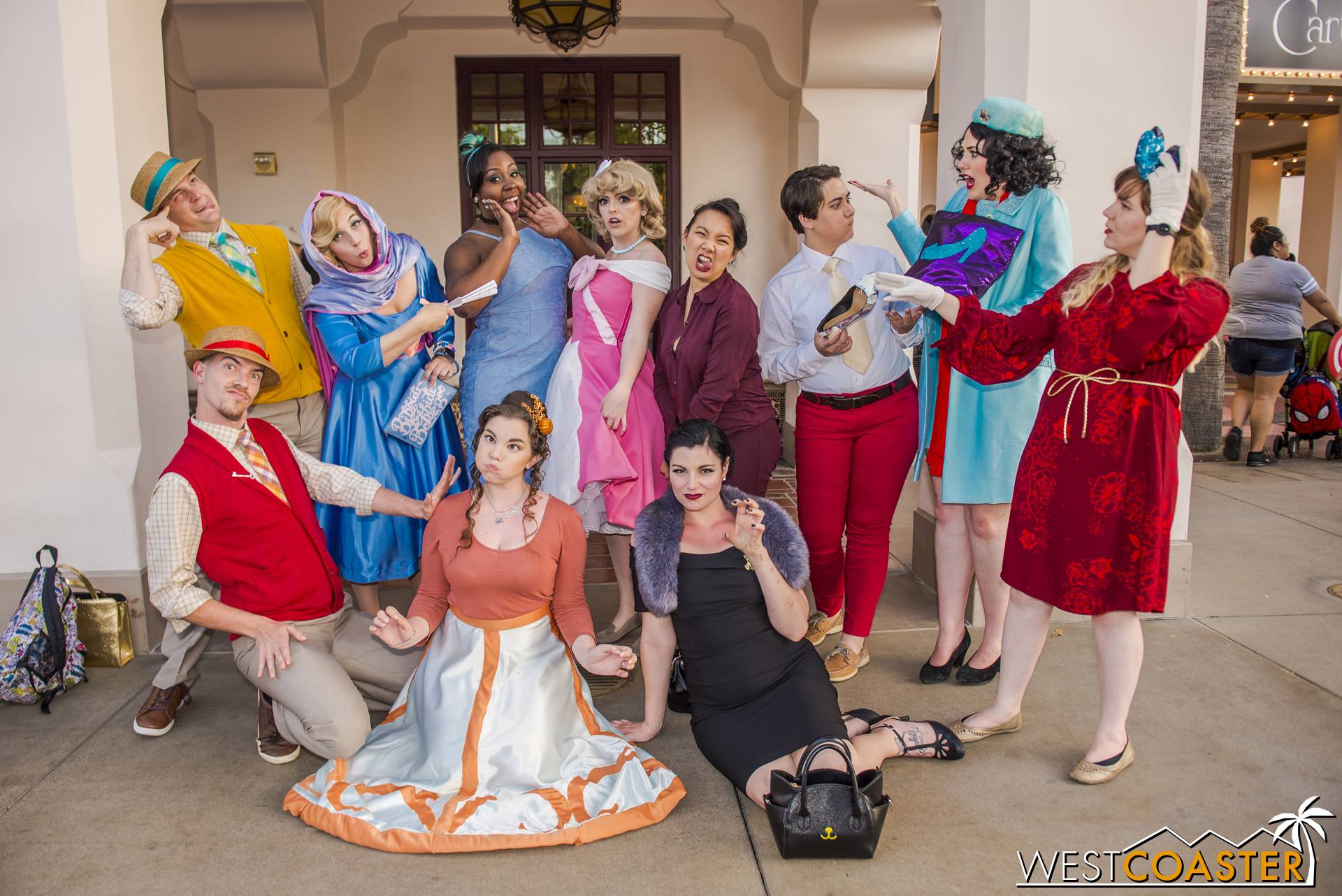  A medley of characters compose this super Disneybound group. 