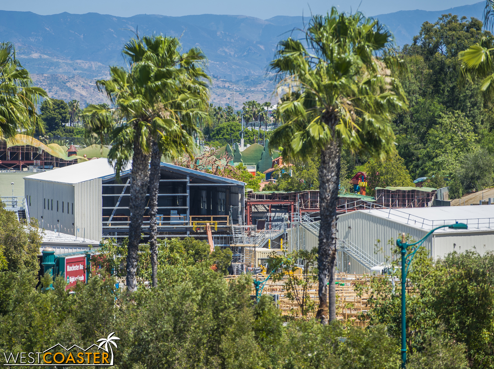  The backstage building we've been featuring for months is getting skinned.&nbsp; 