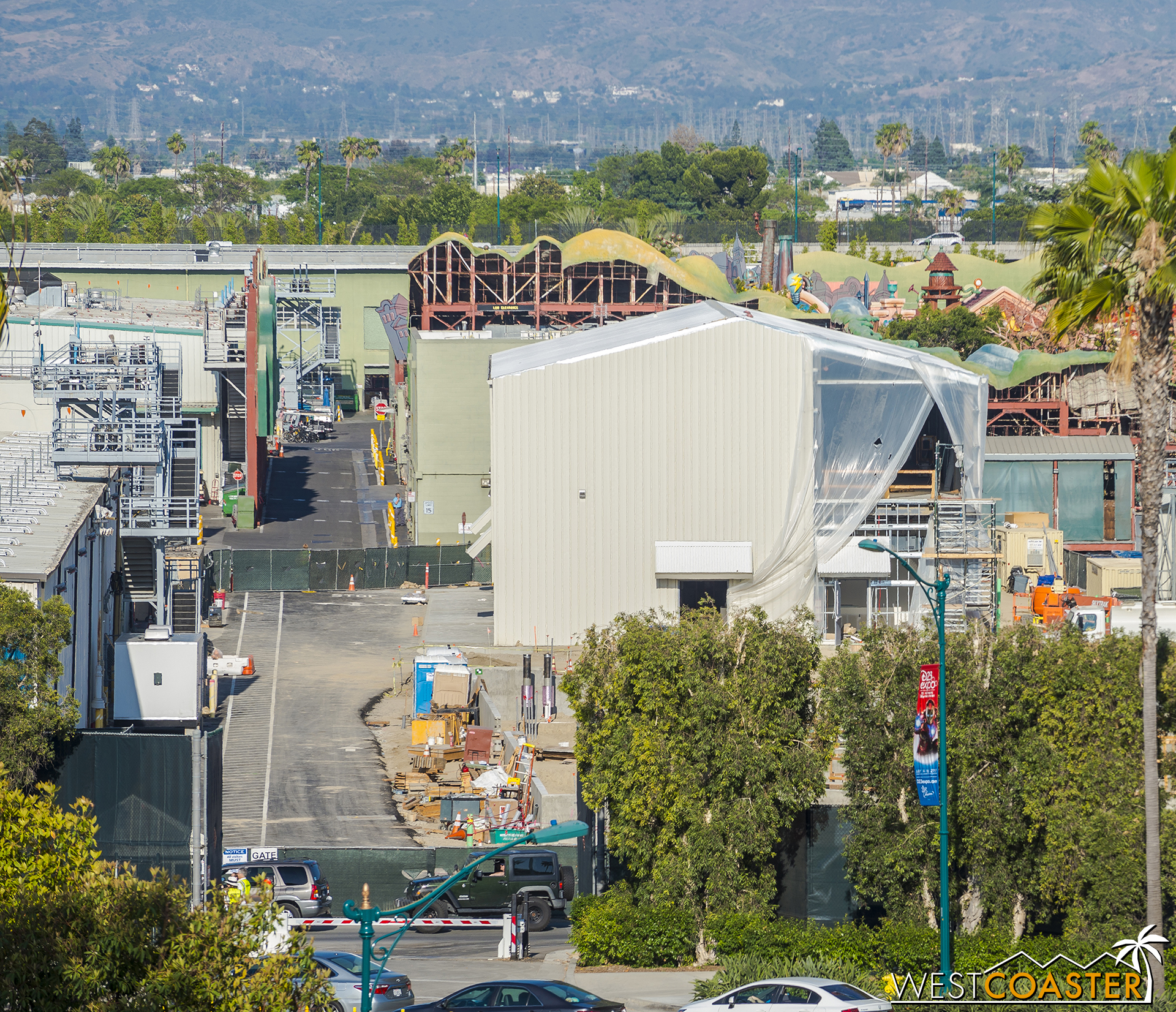  That backstage building I've been photographing for a while is getting skinned and will soon be fully enclosed.&nbsp; Still wish it was a punny Star Wars cafeteria. 