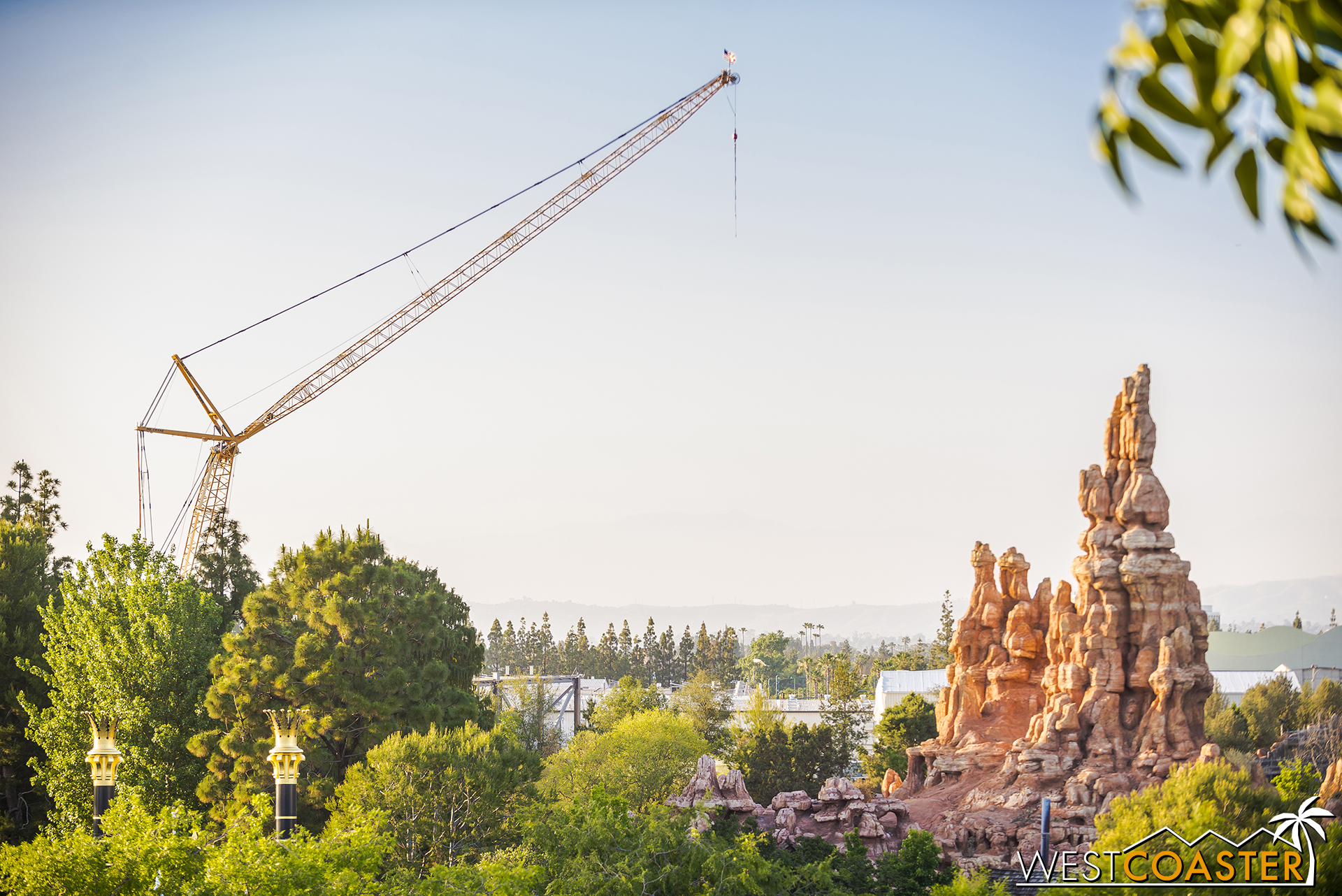  Expect cranes to be in the Disneyland skyline for the foreseeable future.&nbsp; Too bad they can't dress this on up like a Malificent and incorporate it into FANTASMIC! 2.0... 