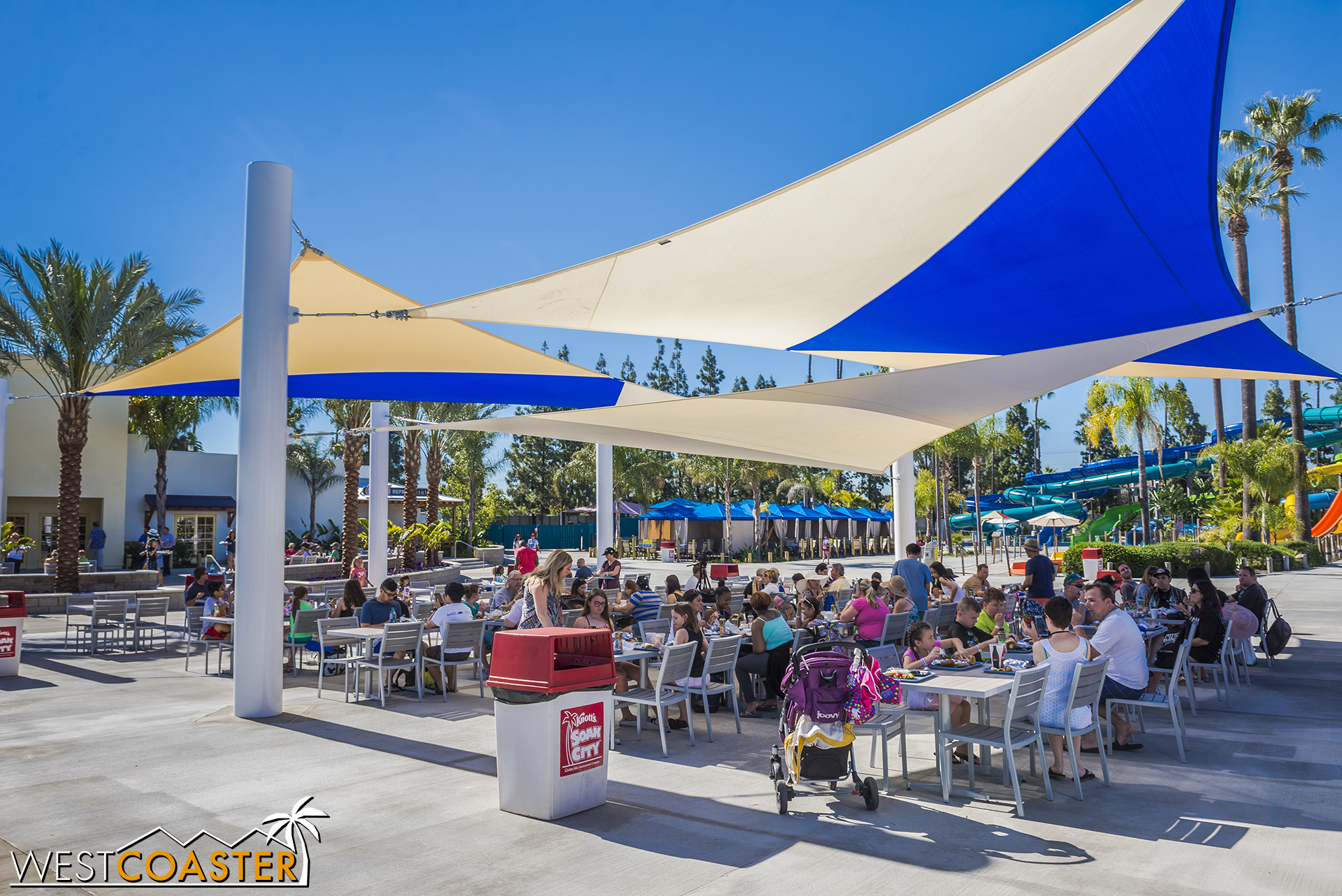  A little outdoor dining shelter provides some shade for guests too. 