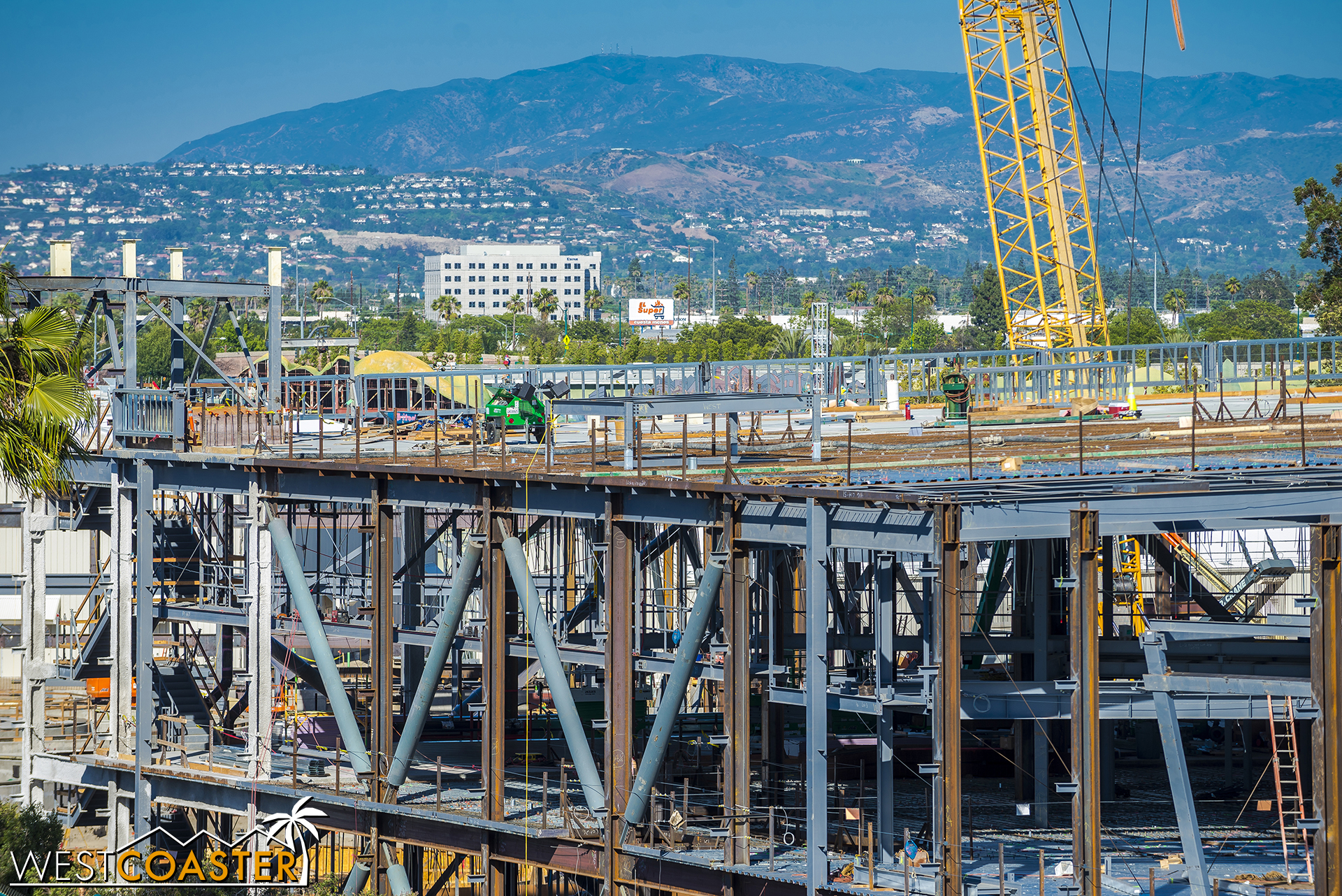  From these next upcoming closer-up views, you can see that the amount of steel being devoted to the Fred Durst Order attraction is borderline obscene. 