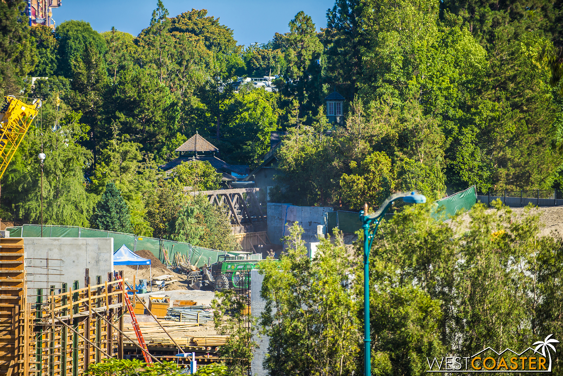  Over in the Hungry Bear corner, the bridge across the future Critter Country entrance of Star Wars: Galaxy's Edge is looking complete. 