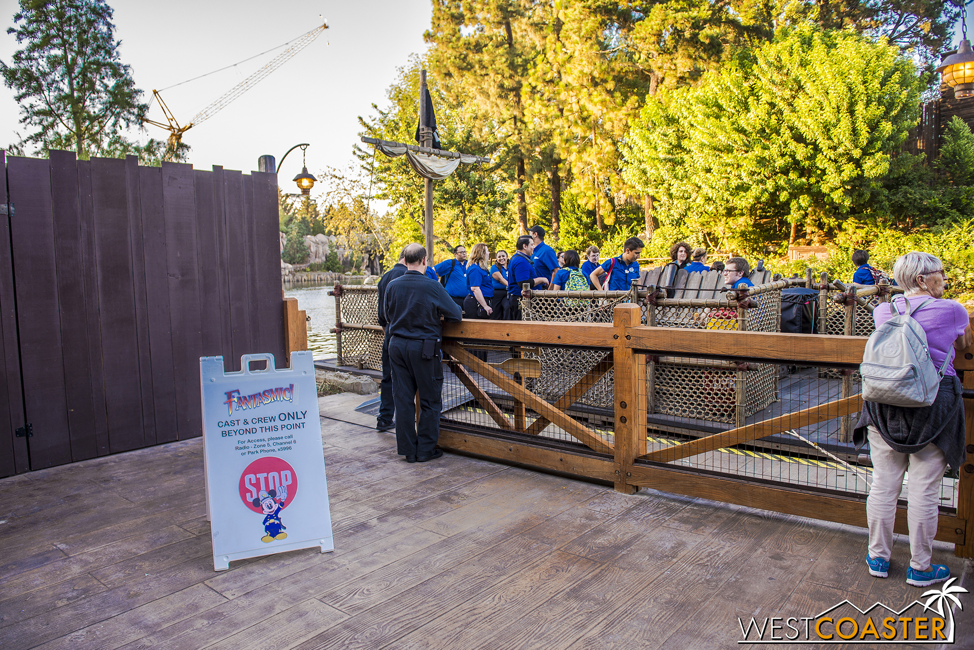  ...it's for the FANTASMIC! cast and crew. 