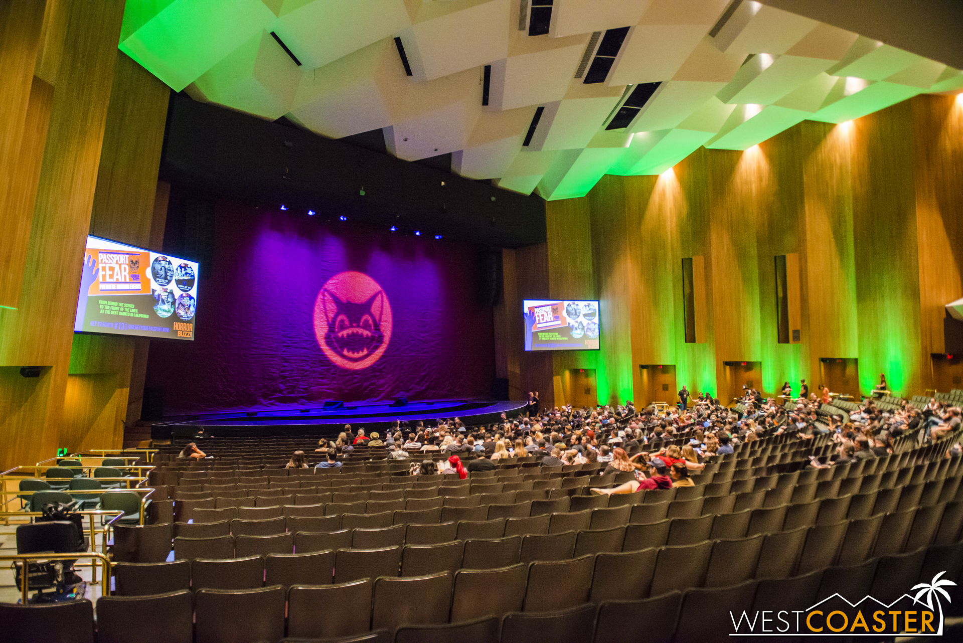 Though many panels saw plenty of empty seats, the space itself was a beautiful environment in which to take in all the information presented.