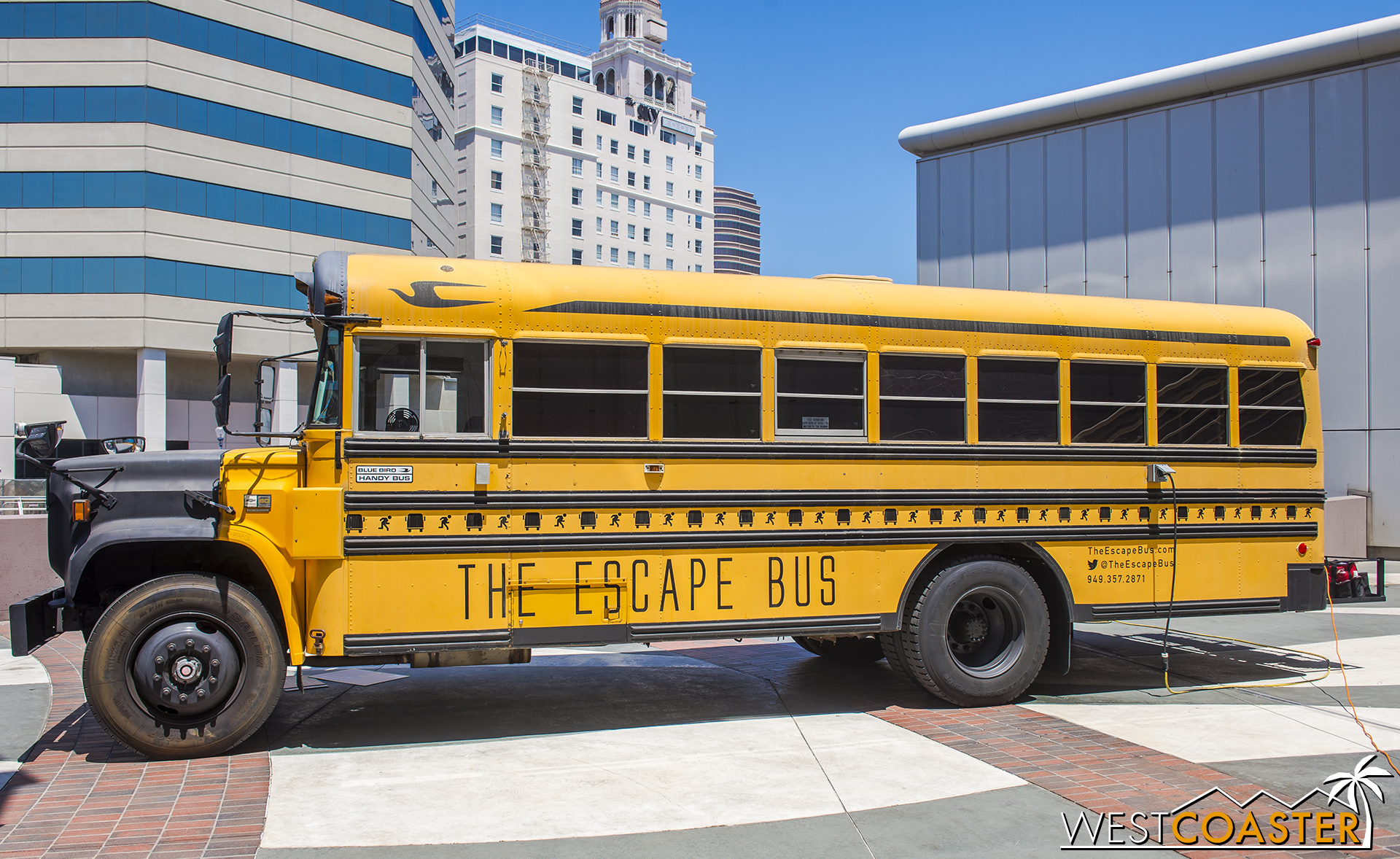  Just outside the convention center building, guests could also try their hand at an escape room bus! 