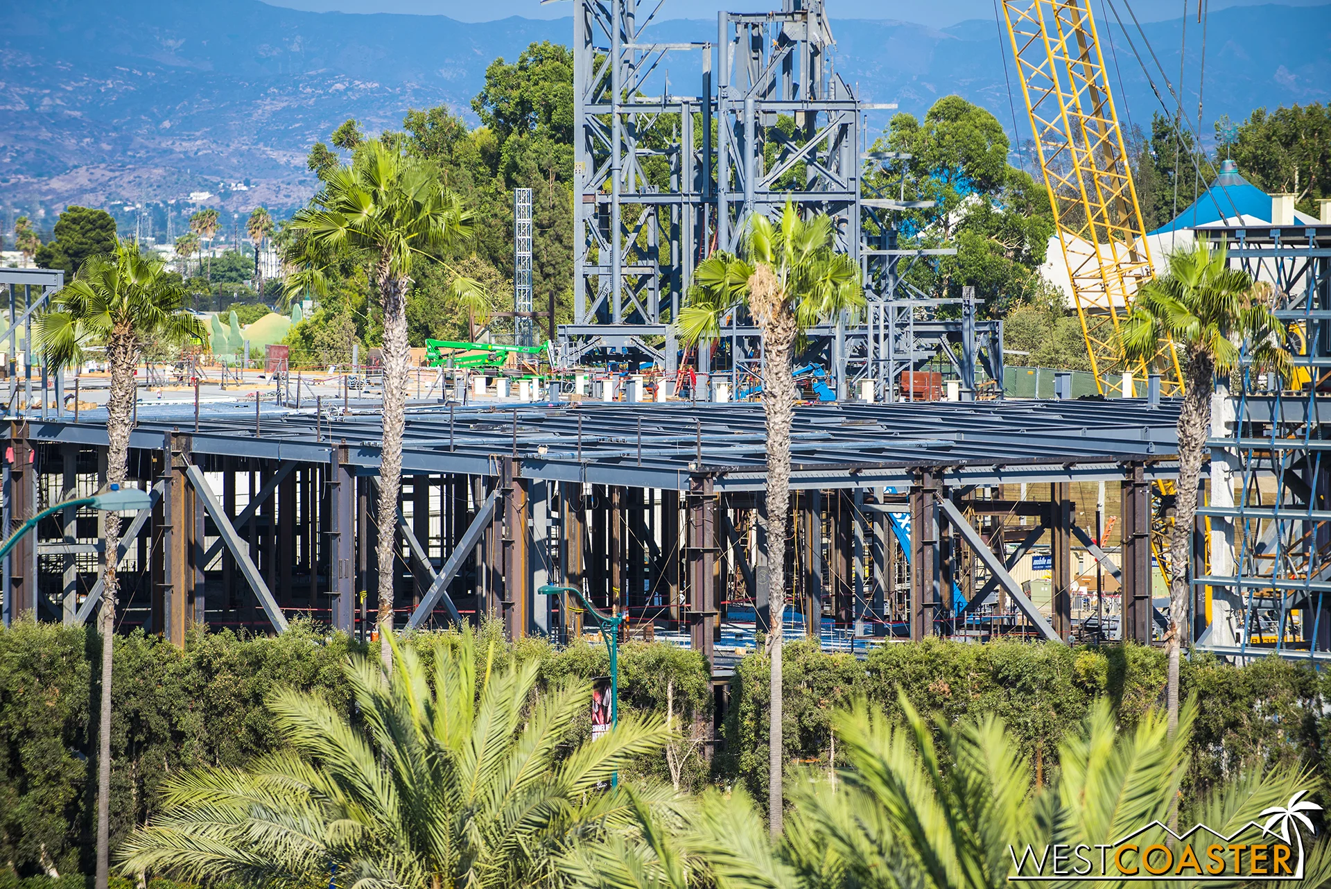 The steel framing for those future mountains has grown. Should be fun to see how far along this eventually stretches.