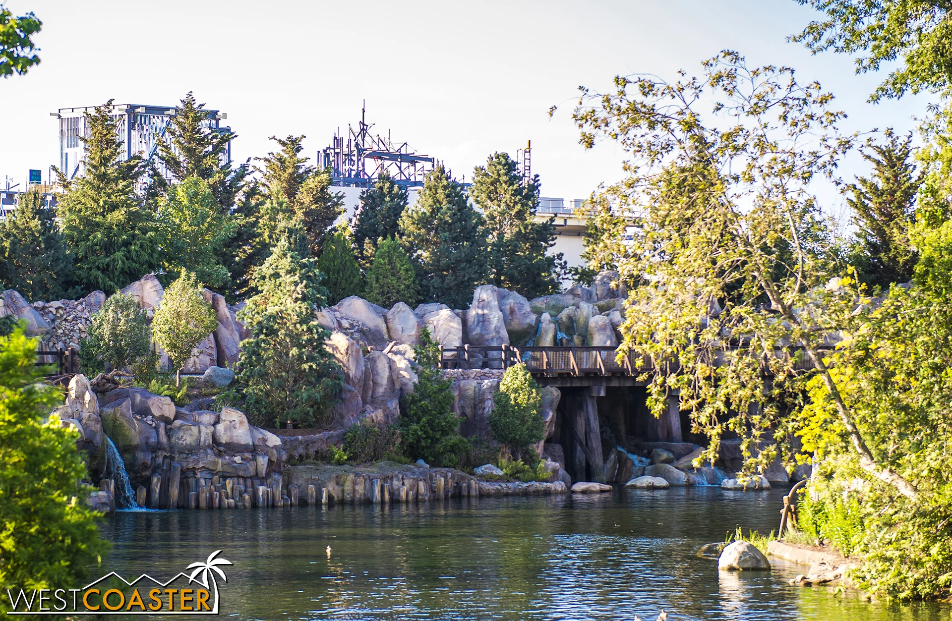 You can see one penthouse of the First Order ride building and the framing for the eventual mountains rise up.