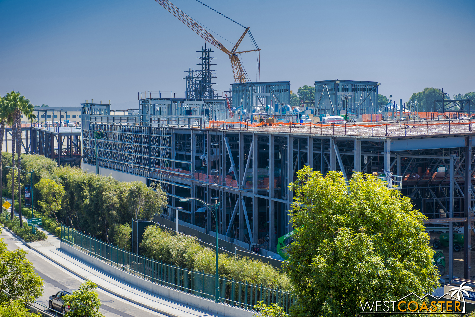  On the Disneyland Drive side of the First Order building, wall panels are starting to go up, beginning the process of enclosing the building. 