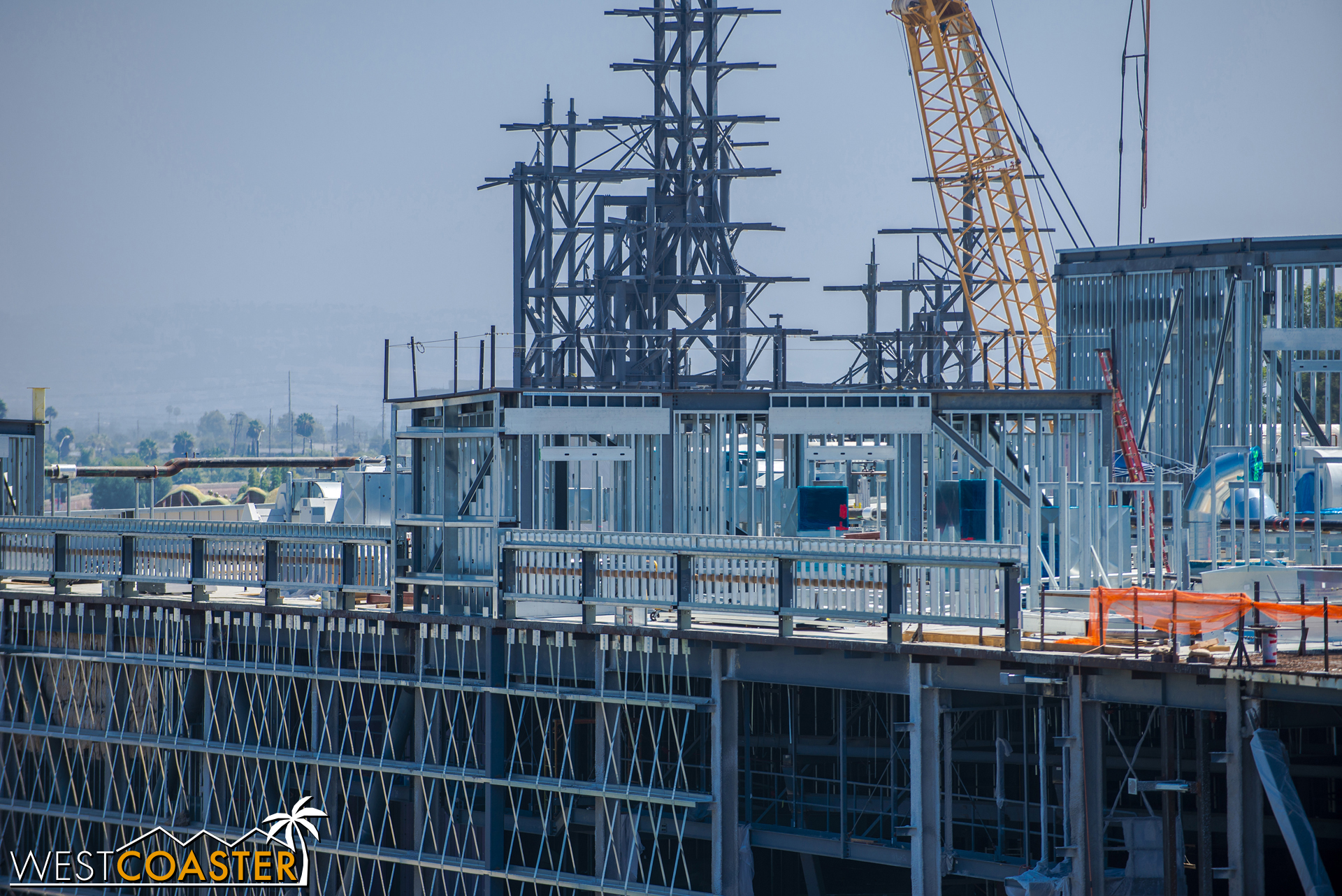  Framing is progressing at the rooftop penthouses.&nbsp; 